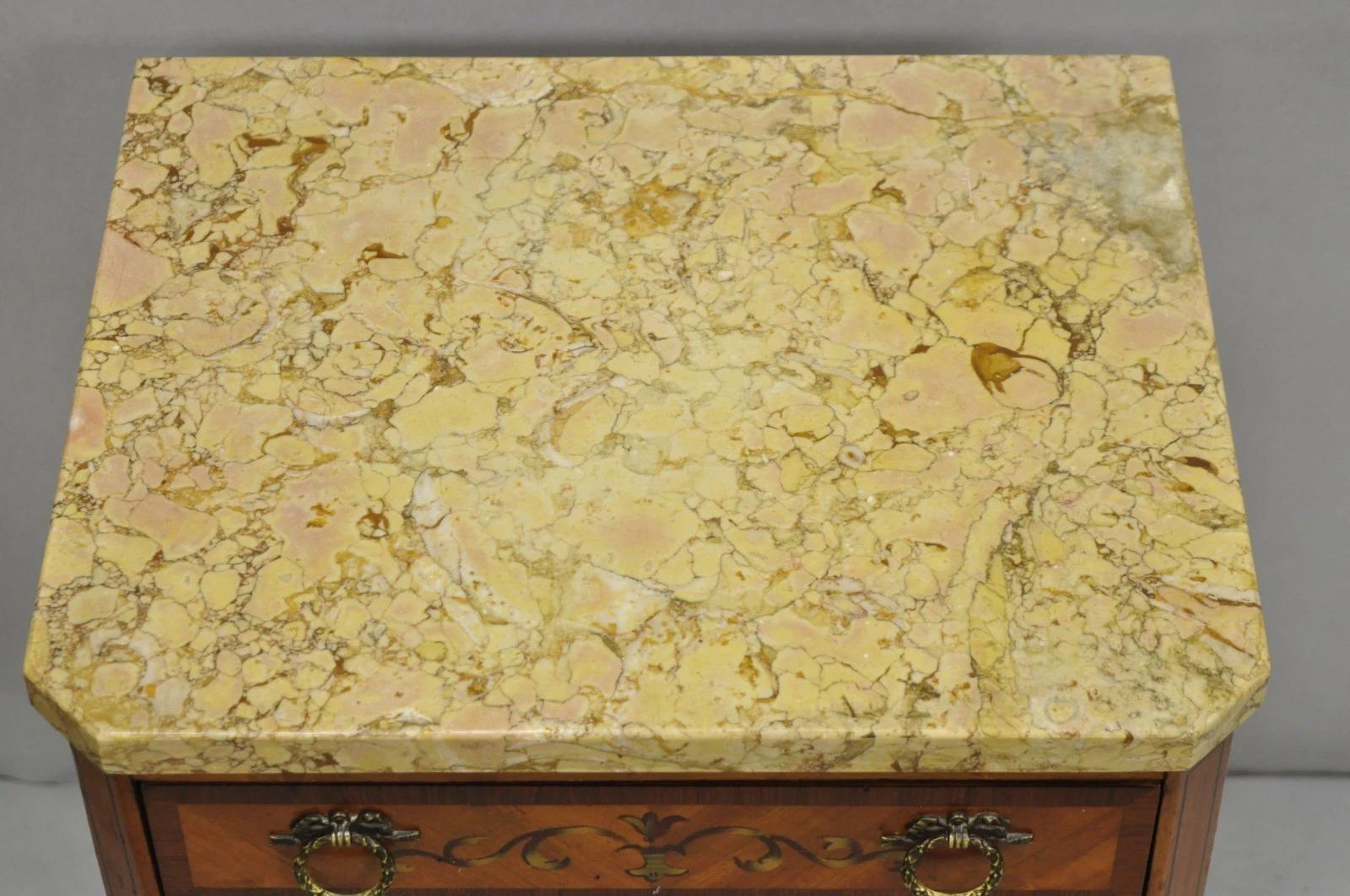 Sconosciuto Antique French Louis XV Satinwood Marble Top Painted Bedside Table (Comodino) in vendita