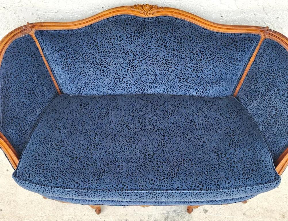 Sillón Luis XV Antique French en Bueno estado para la venta en Lake Worth, FL