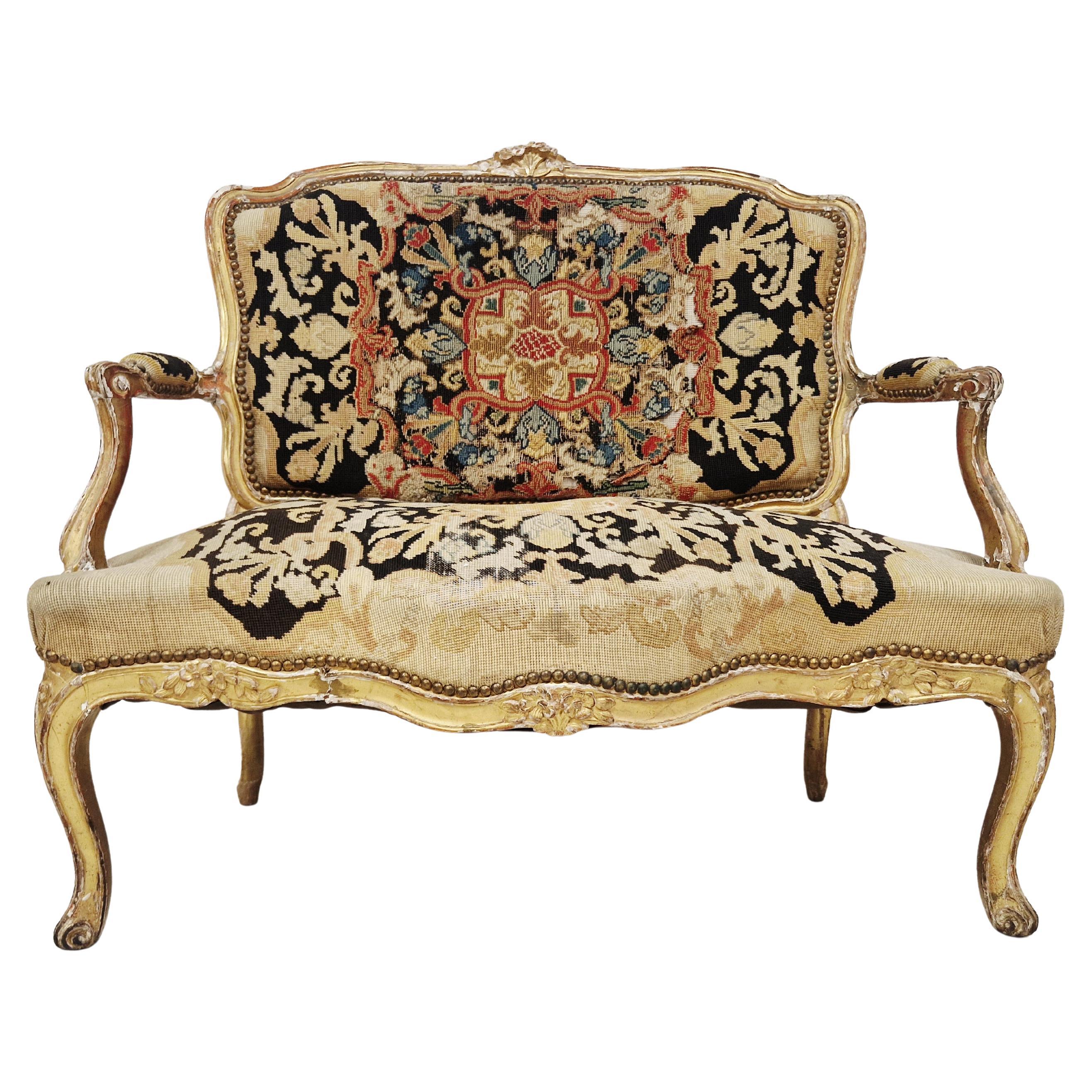 Antiguo Sofá Francés Luis XV, Tapicería de Tapiz, Madera Dorada, Siglo XIX