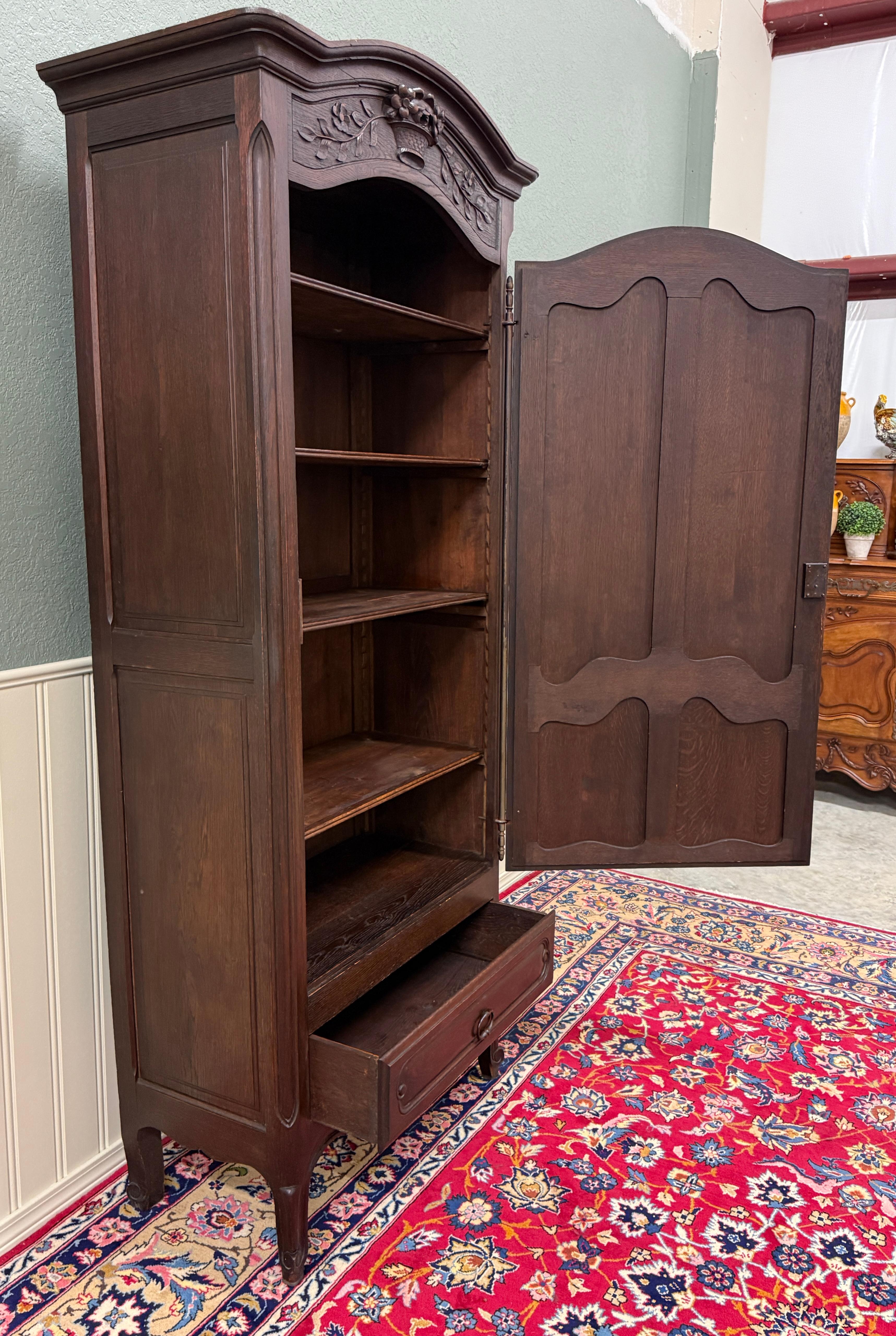 Antique French Louis XV Style Armoire Cupboard Linen Cabinet Bonnetiere Oak For Sale 8