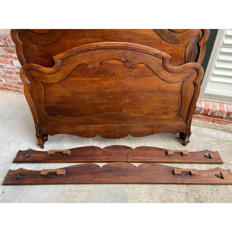 Antique French Louis XV Style Bed Carved Walnut Parisian European Size w Rails For Sale 8