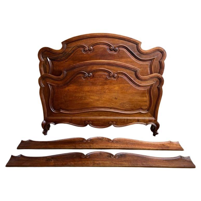 Antique French Louis XV Style Bed Carved Walnut Parisian European Size w Rails For Sale