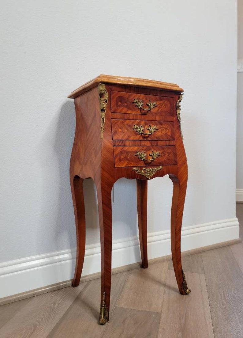 Antique French Louis XV Style Bombe Chest In Good Condition In Forney, TX