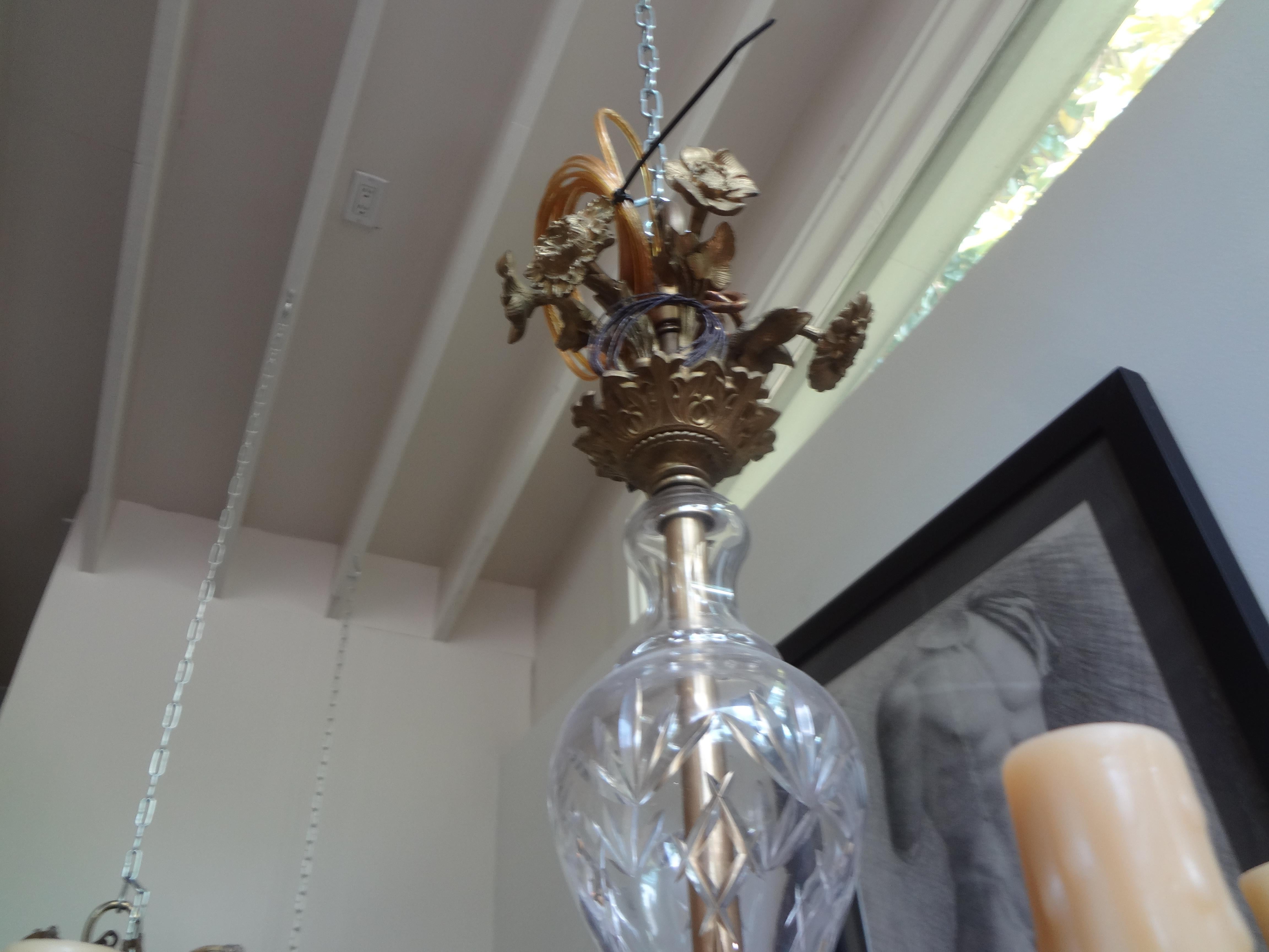 Début du 20ème siècle Lustre français ancien de style Louis XV en bronze et cristal en vente