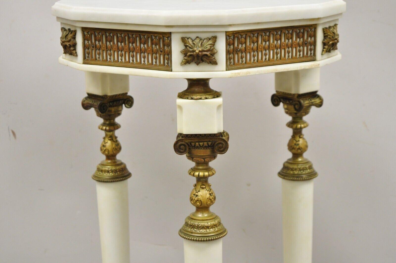 Antique French Louis XV Style Bronze and Marble Parlor Accent Side Table In Good Condition In Philadelphia, PA