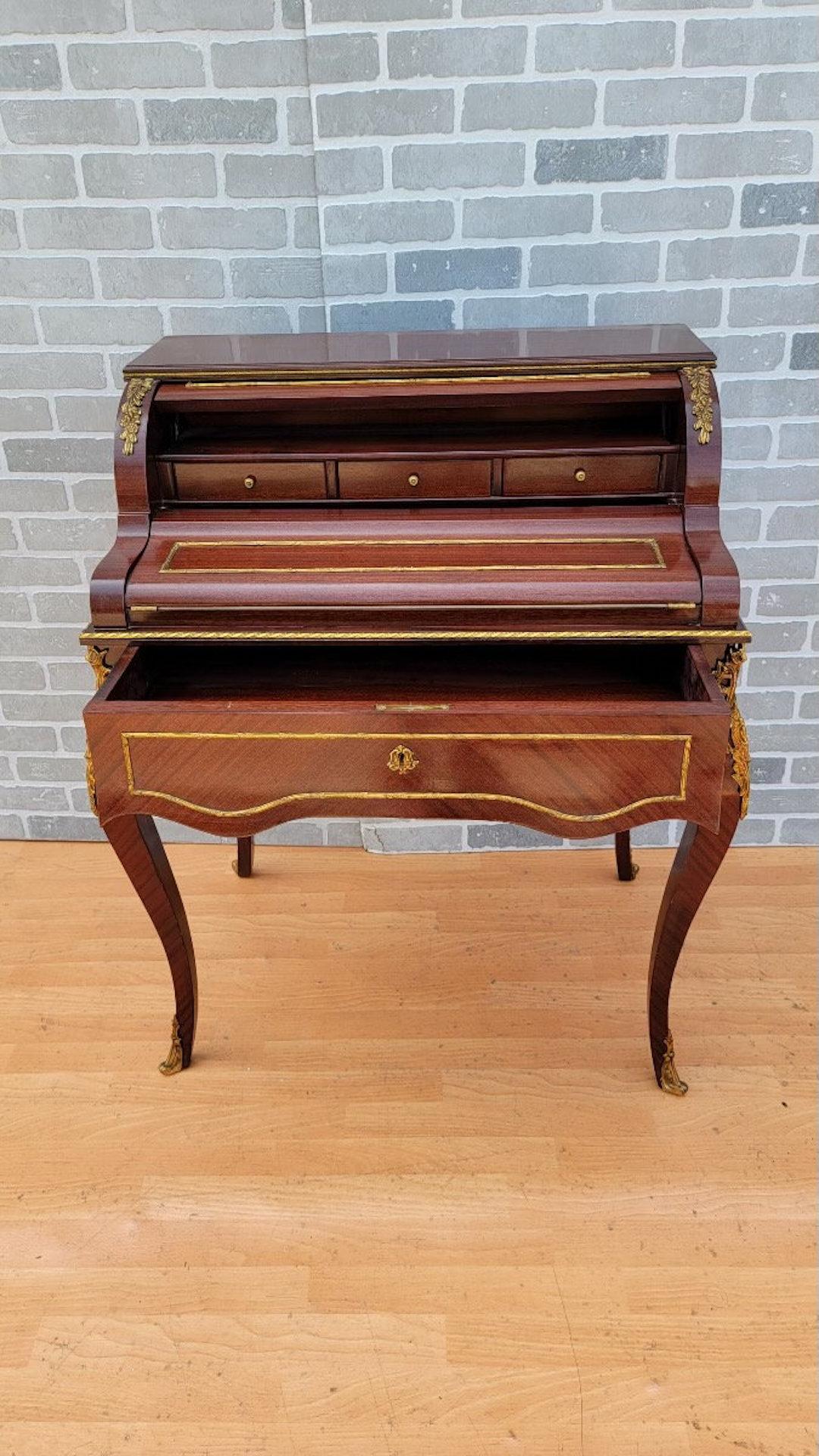 Français Bureau de Pente français ancien de style Louis XV pour femmes