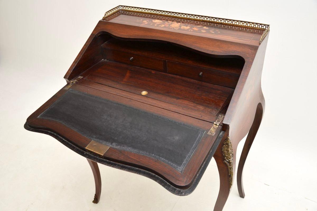 Bureau français ancien de style Louis XV en vente 5