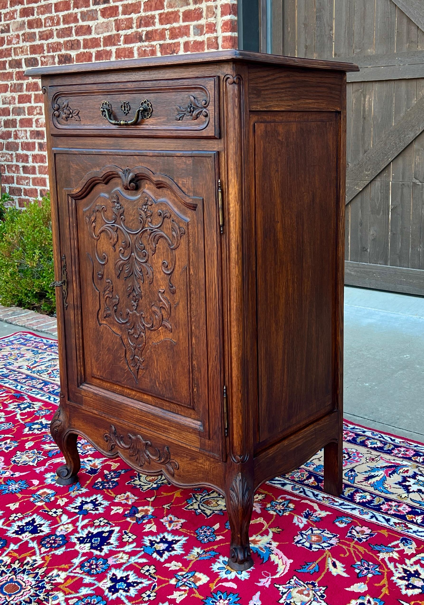 Antique French Louis XV Style Cabinet Cupboard w Drawer Carved Oak Tall 1920s For Sale 11