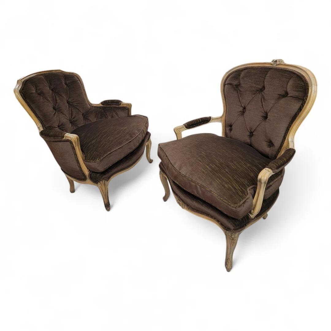 Antique French Louis Xv Style Carved French Parlor Set In Brown Mohair In Good Condition For Sale In Chicago, IL