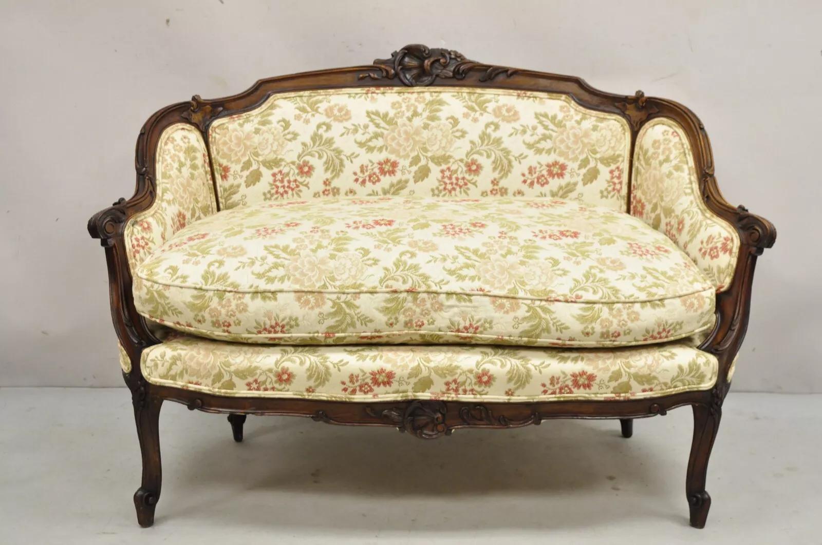 Antique French Louis XV Style Carved Walnut Small Loveseat Settee Sofa. Circa Early 20th Century. Measurements: 32