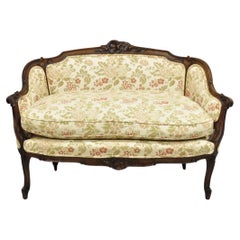 Antike Französisch Louis XV Stil geschnitzt Nussbaum kleine Loveseat Settee Sofa