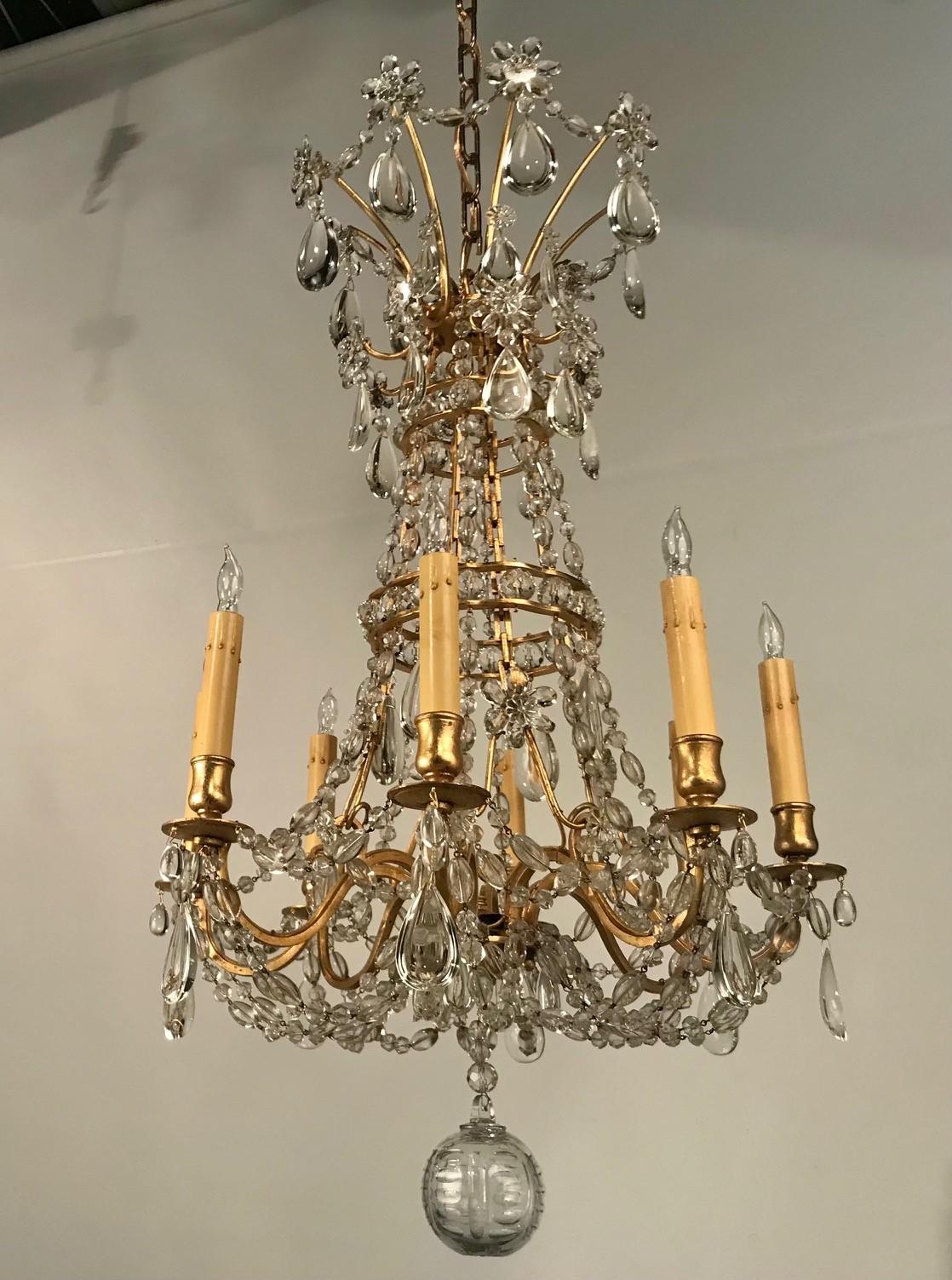 Antique French Louis XV style Eight-Light Gilt Bronze and Crystal Chandelier For Sale 13