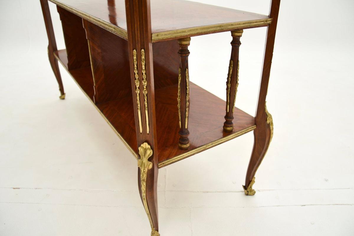 Ancienne étagère française de style Louis XV en vente 4