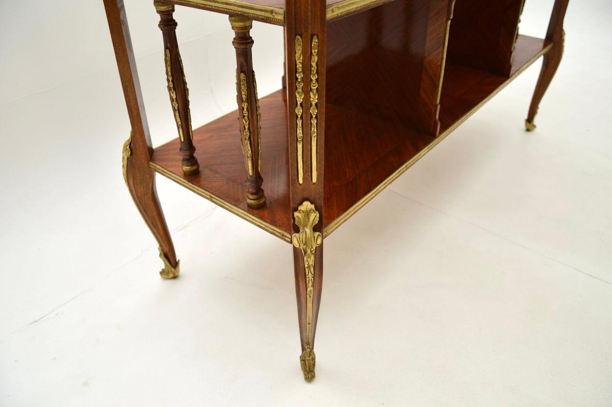 Ancienne étagère française de style Louis XV en vente 3