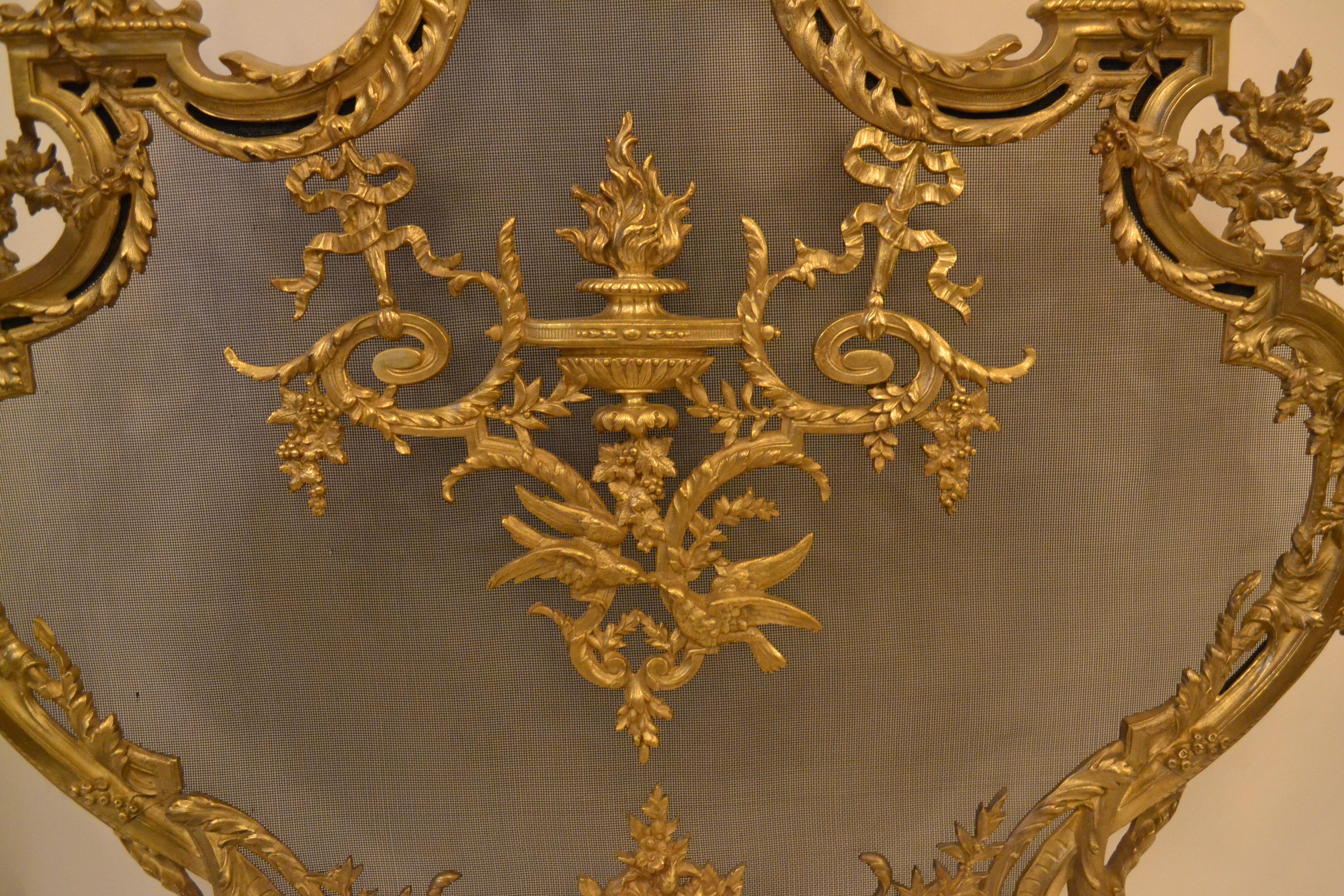 Antique French Louis XV Style Firescreen In Good Condition For Sale In New Orleans, LA