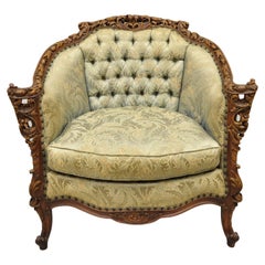 Antiker antiker französischer Club-Sessel im Louis XV.-Stil aus geschnitztem Nussbaumholz in Grün