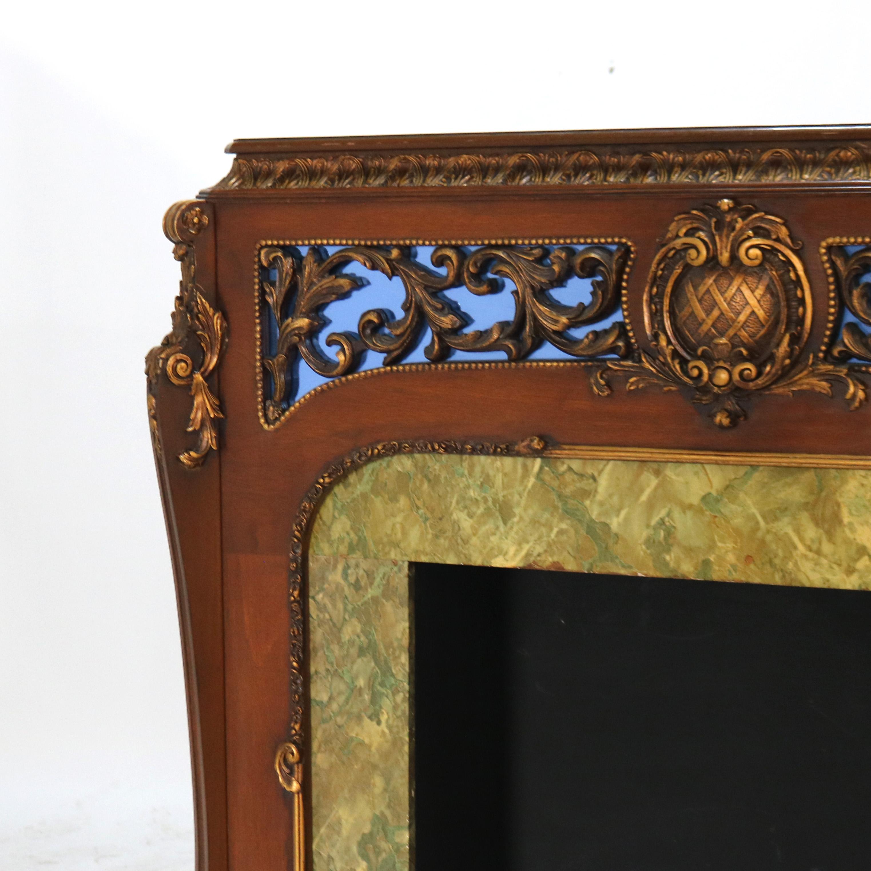 Antique French Louis XV Stil Laub geschnitzt Nussbaum & vergoldet Kamin Mantel (Louis XV.) im Angebot