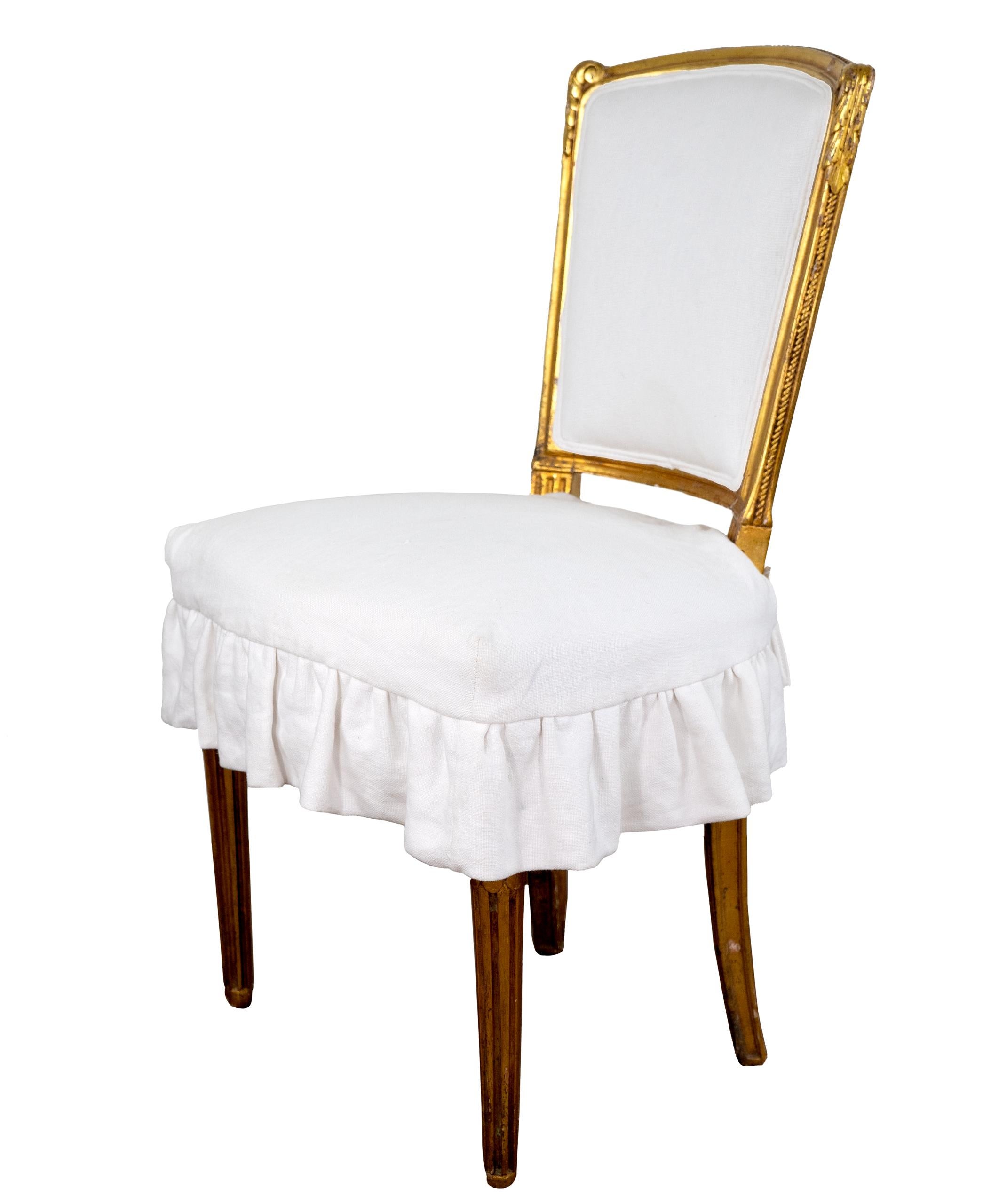Antique French Louis XV Style Gilded Accent Chairs  In Good Condition In Wichita, KS