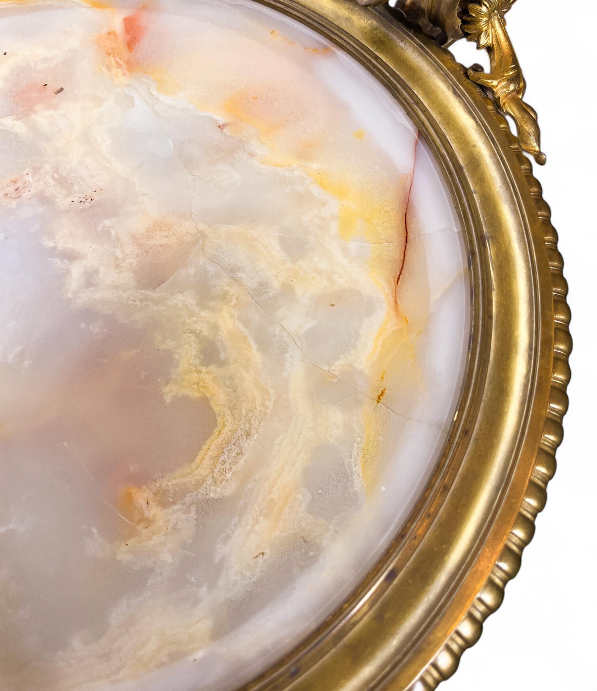 Antique French Louis XV Stil vergoldet-Bronze montiert Onyx Tafelaufsatz Dish (Französisch) im Angebot