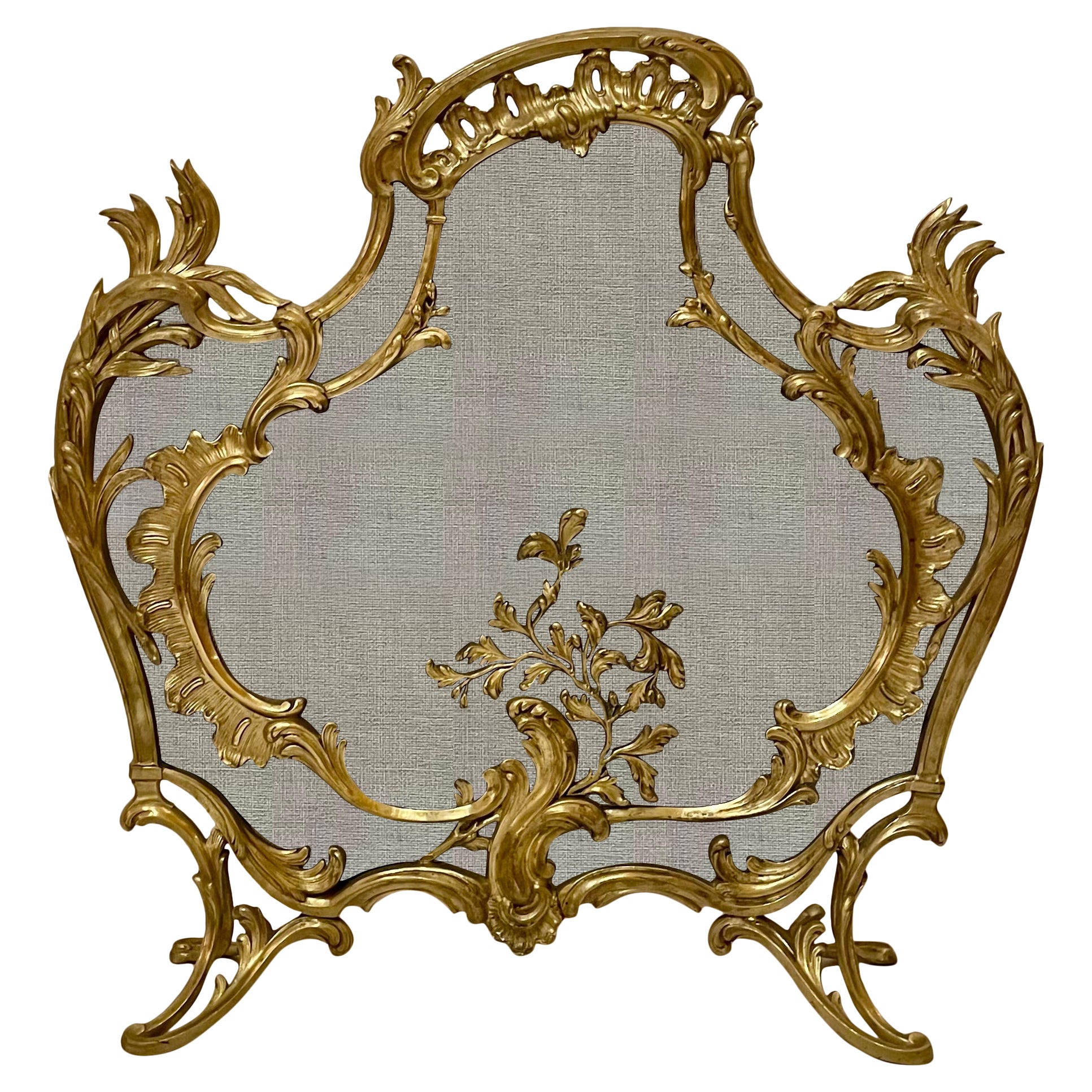 Parafuoco francese in stile Luigi XV in bronzo dorato, CIRCA 1890.
