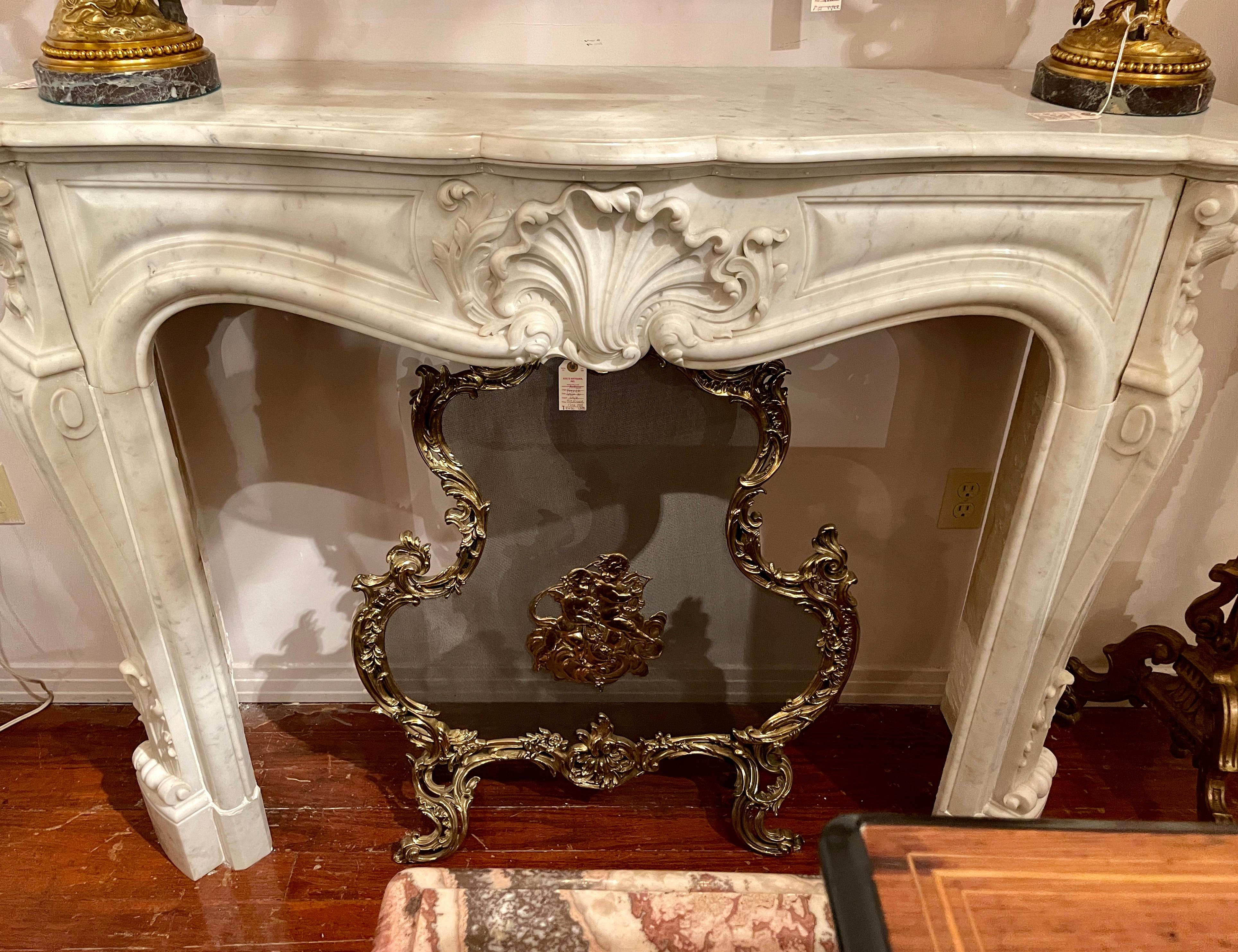 Antique French Louis XV Style Gold Bronze Fire Screen, Circa 1900 For Sale 3
