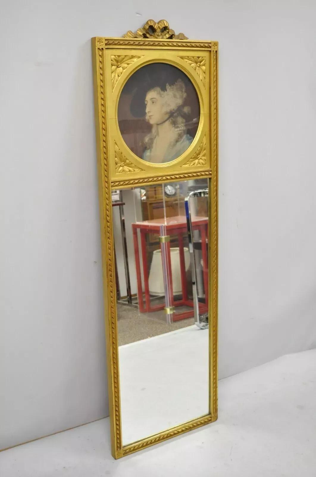 Miroir Trumeau français ancien de style Louis XV en bois doré avec impression de portrait en vente 5