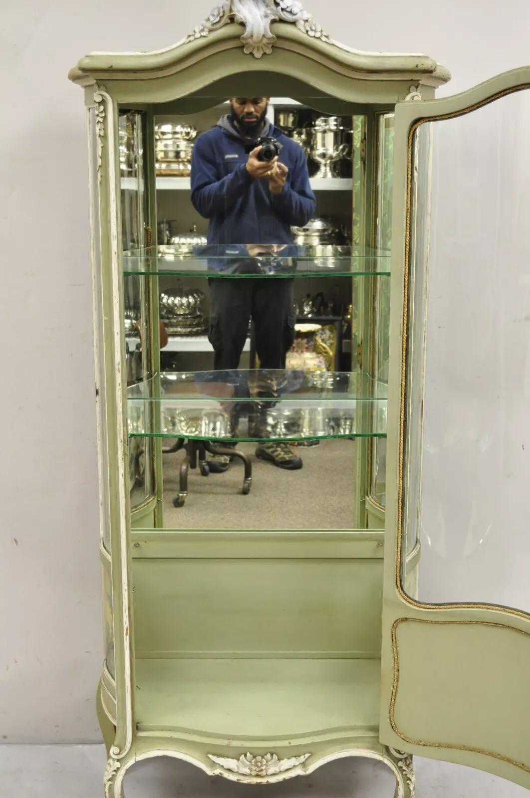 Antique French Louis XV Style Green Distress Painted Curved Glass Curio Cabinet For Sale 3