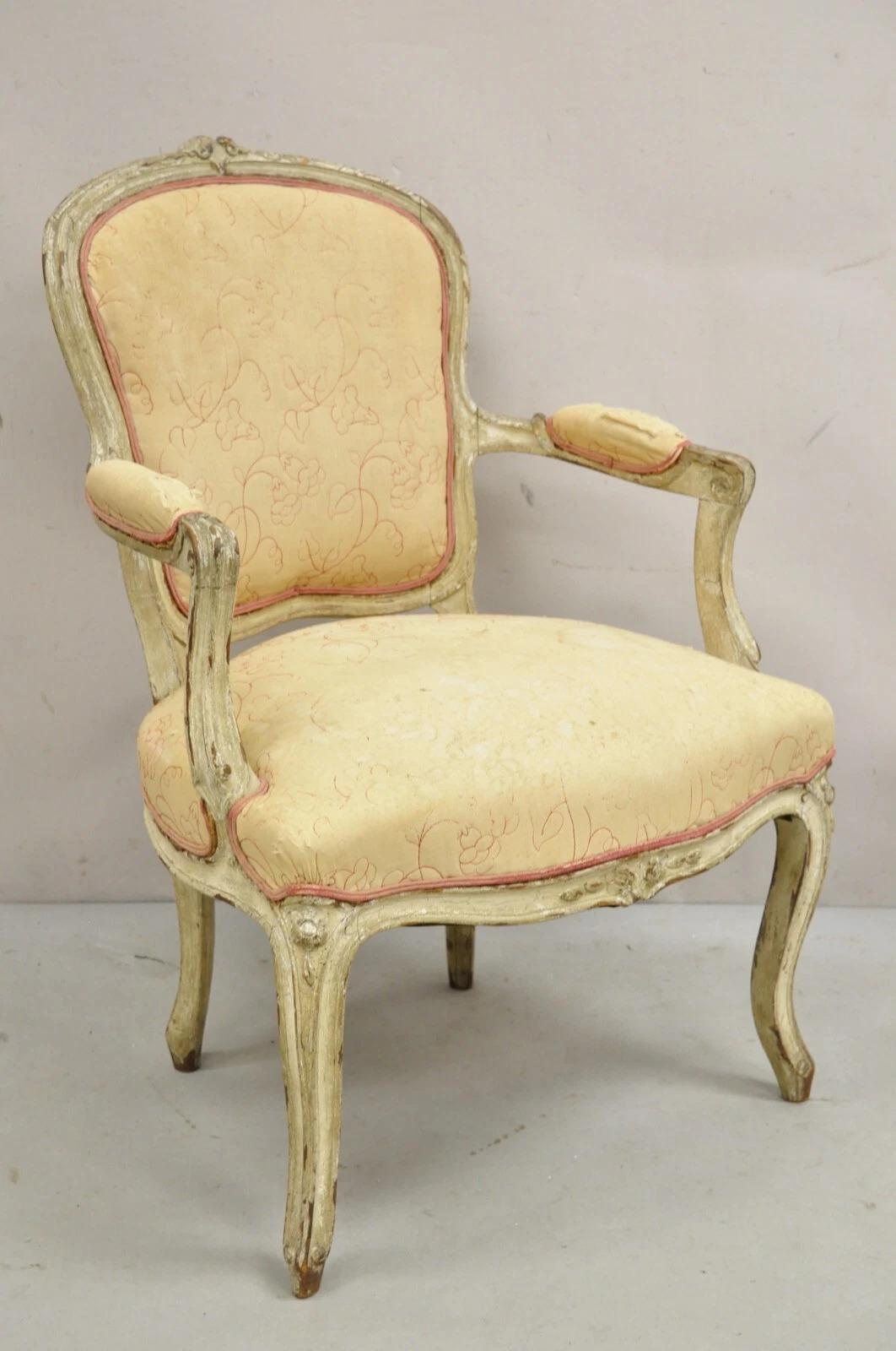 Antique French Louis XV Style Gustavian Cream Distress Painted Arm Chair. Circa Late 19th Century. Measurements: 33