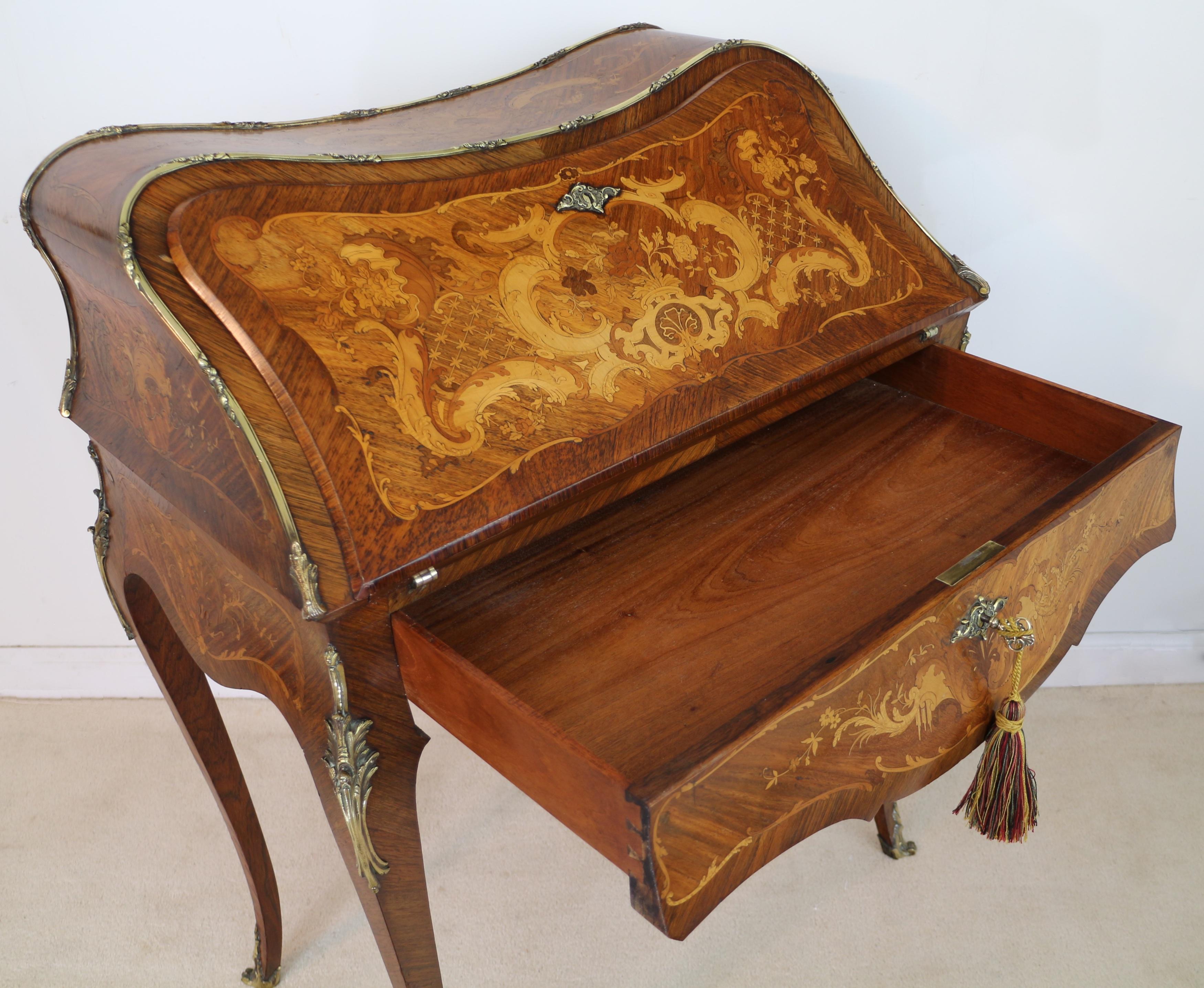Antique French Louis XV Style Kingwood and Marquetry Bureau de Dame For Sale 11