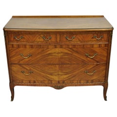 Antique French Louis XV Style Cómoda de 4 cajones de caoba con incrustaciones de madera satinada by Sligh
