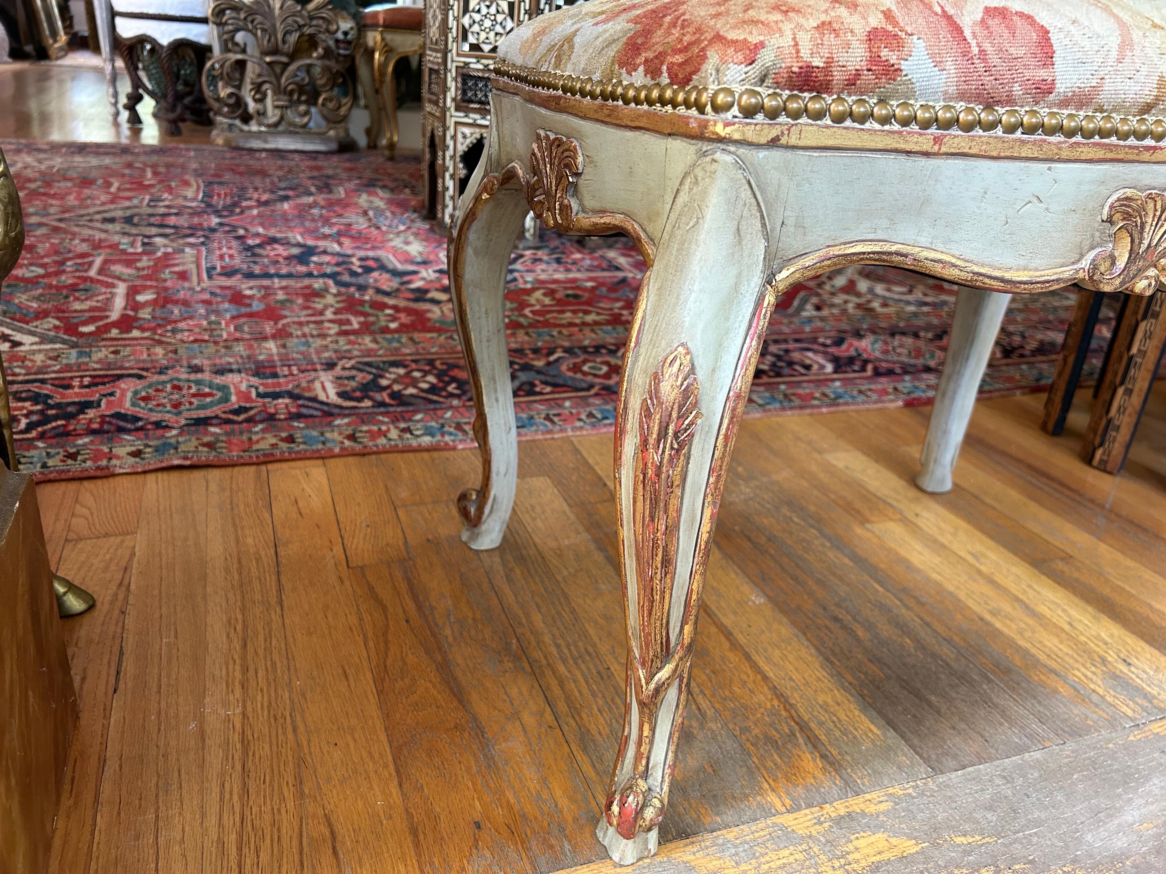 Début du 20ème siècle Antique pouf français de style Louis XV en vente