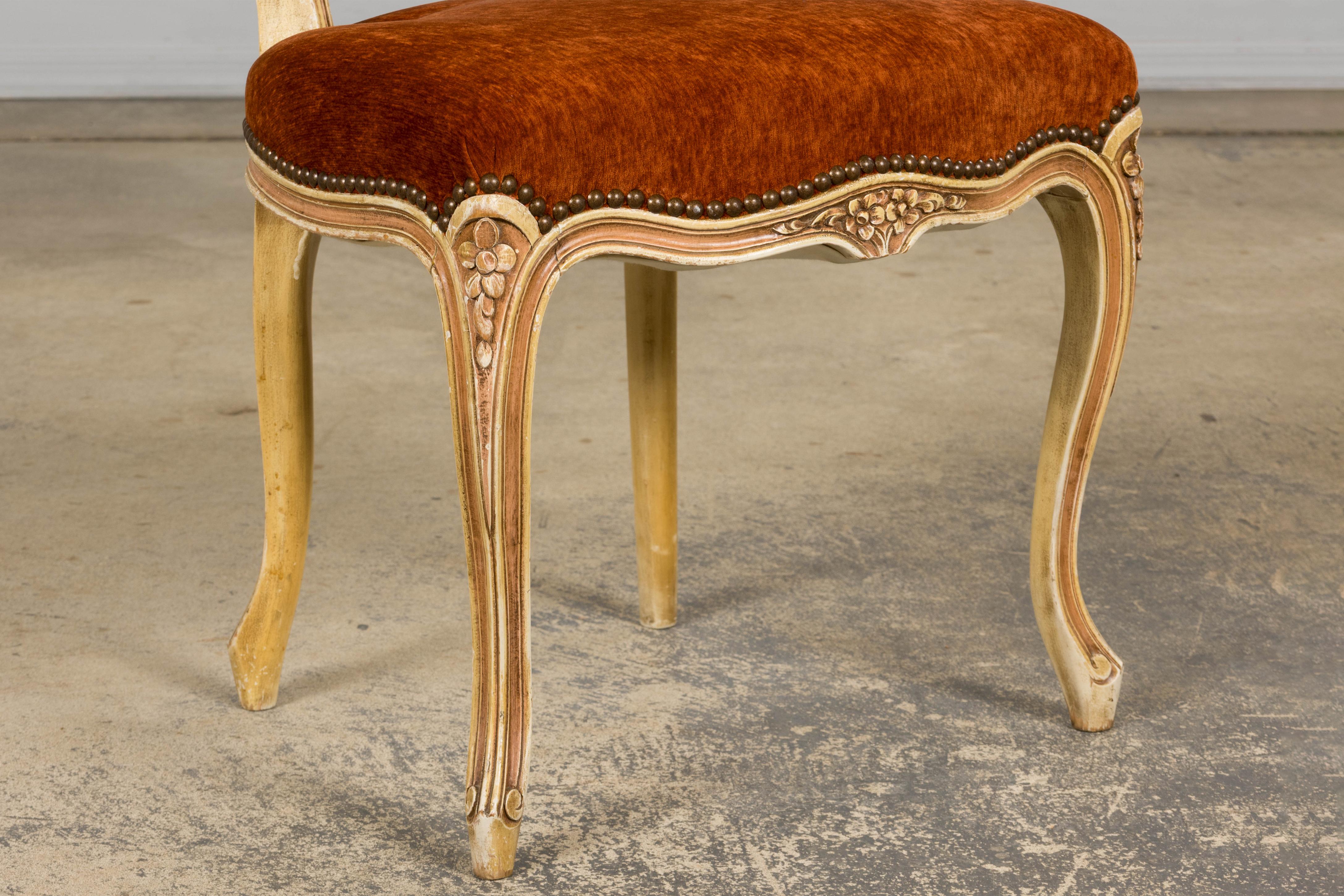 Antique French Louis XV Stil gemalt Esszimmerstühle In Rust Stoff - Set von 6 im Angebot 3
