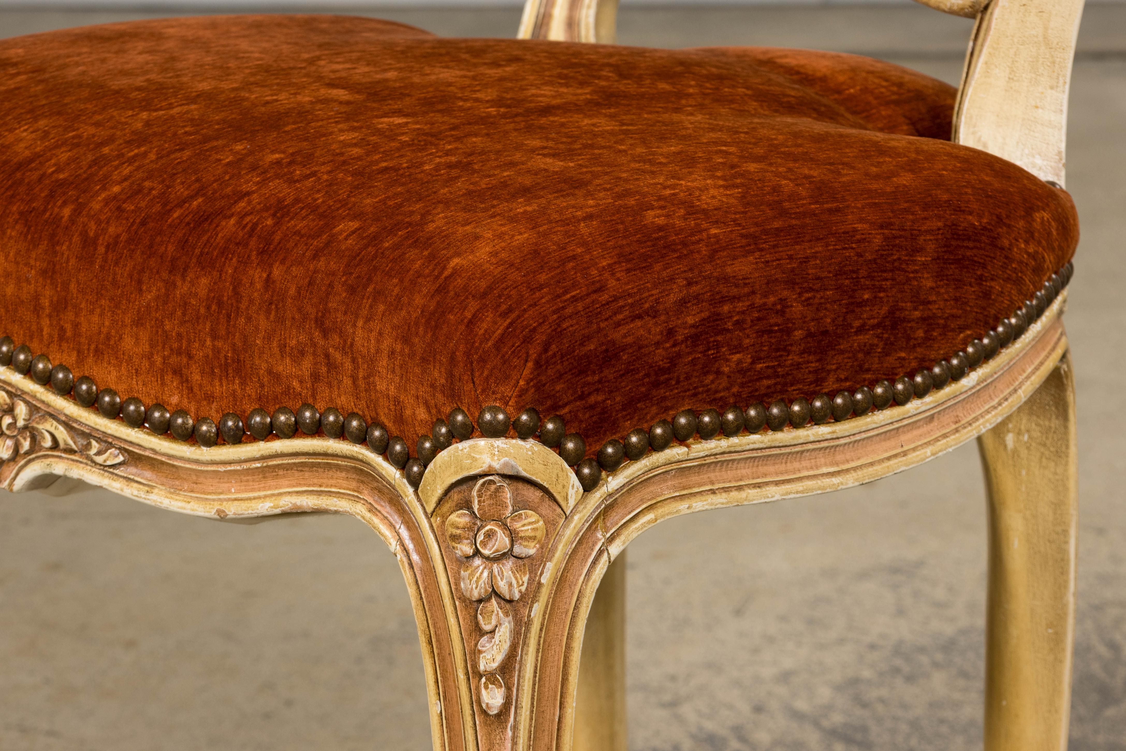 Antique French Louis XV Stil gemalt Esszimmerstühle In Rust Stoff - Set von 6 im Angebot 10