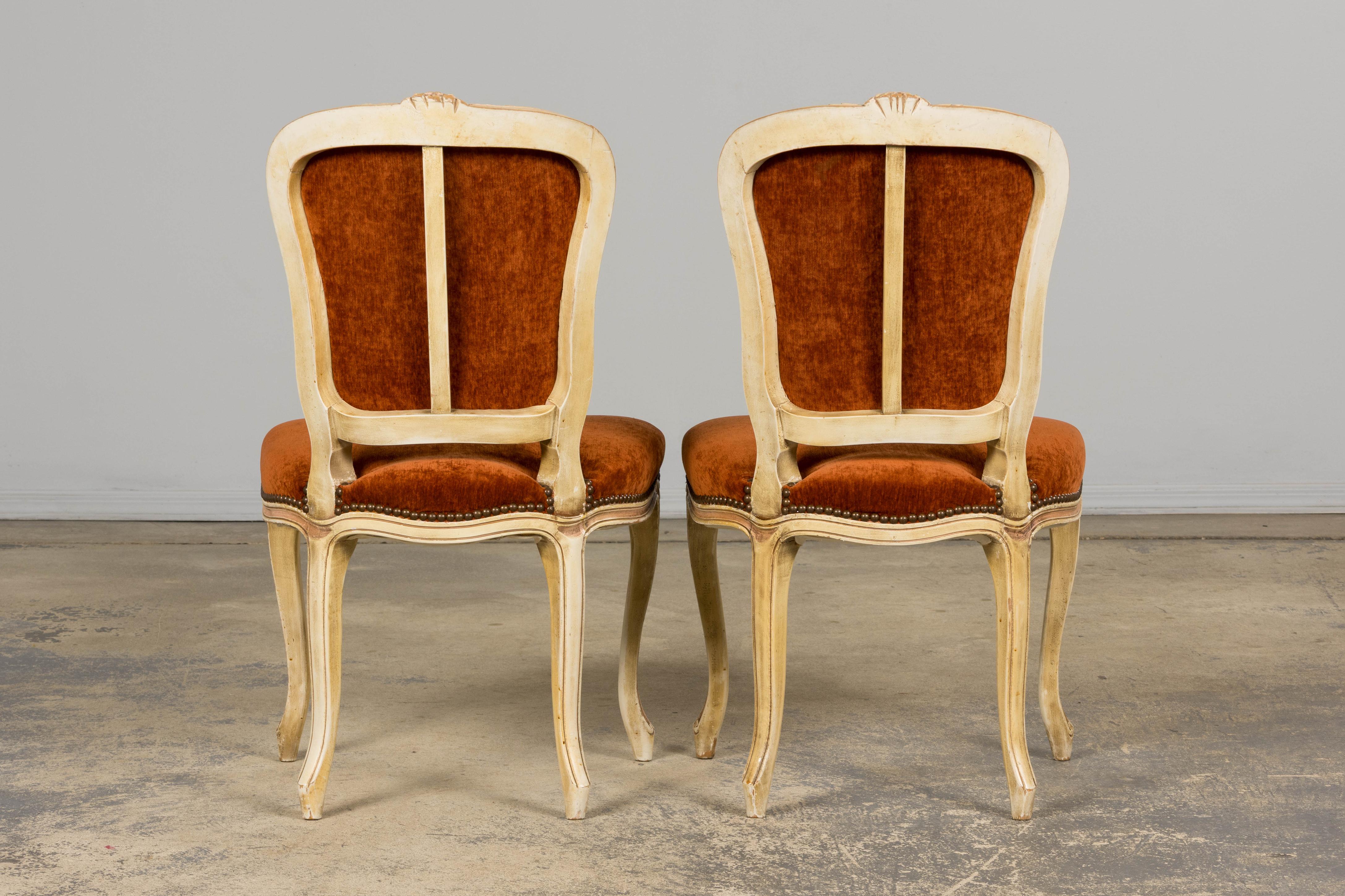 Antique French Louis XV Stil gemalt Esszimmerstühle In Rust Stoff - Set von 6 im Angebot 11