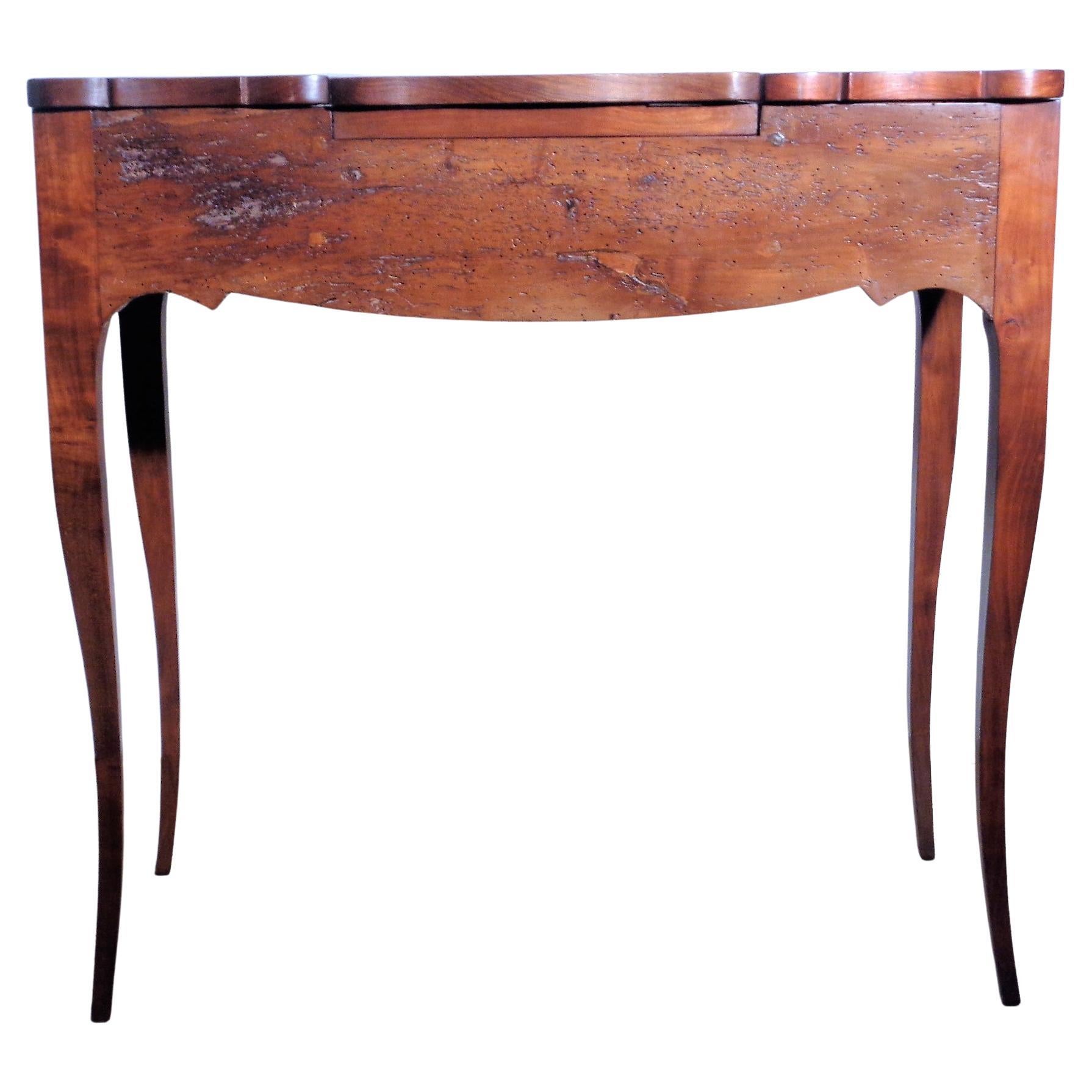 19th Century French Louis XV Style Poudreuse Dressing Table 2