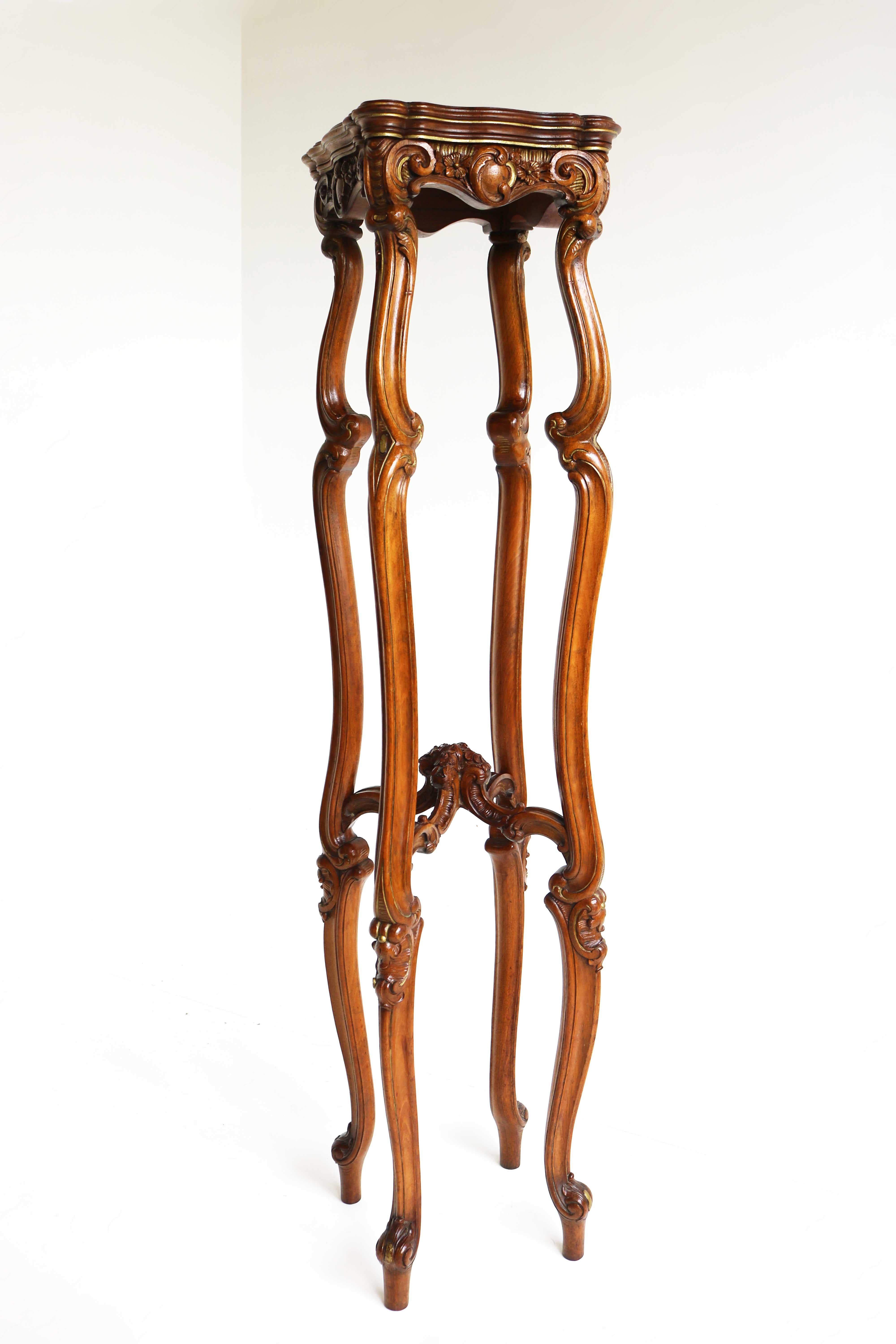 Antique French Louis XV Style Plant Stand, Carved Wood Table, Sculpture Pedestal, Late 19th Century
This highly decorative plant stand would make a statement and very eye-catching addition to any home, wherever placed.
Born in the late 19th