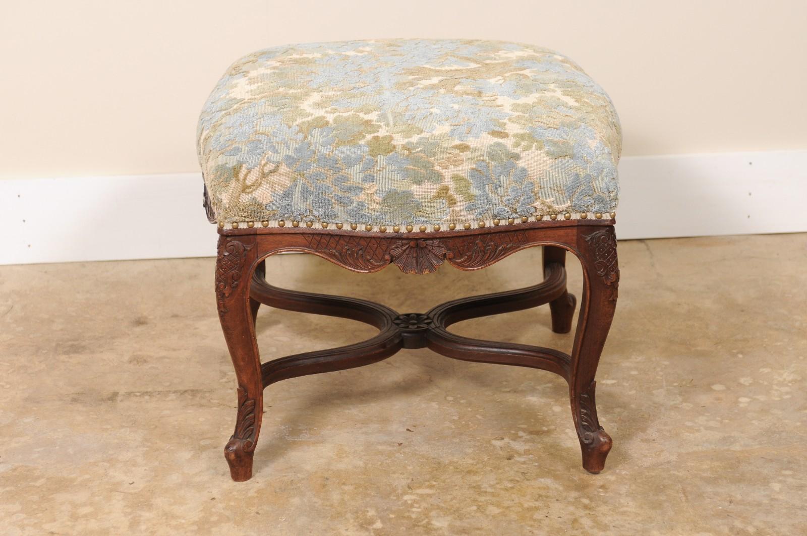 Tabouret provincial français ancien de style Louis XV en vachette et tout tissu Walden Bon état - En vente à Atlanta, GA
