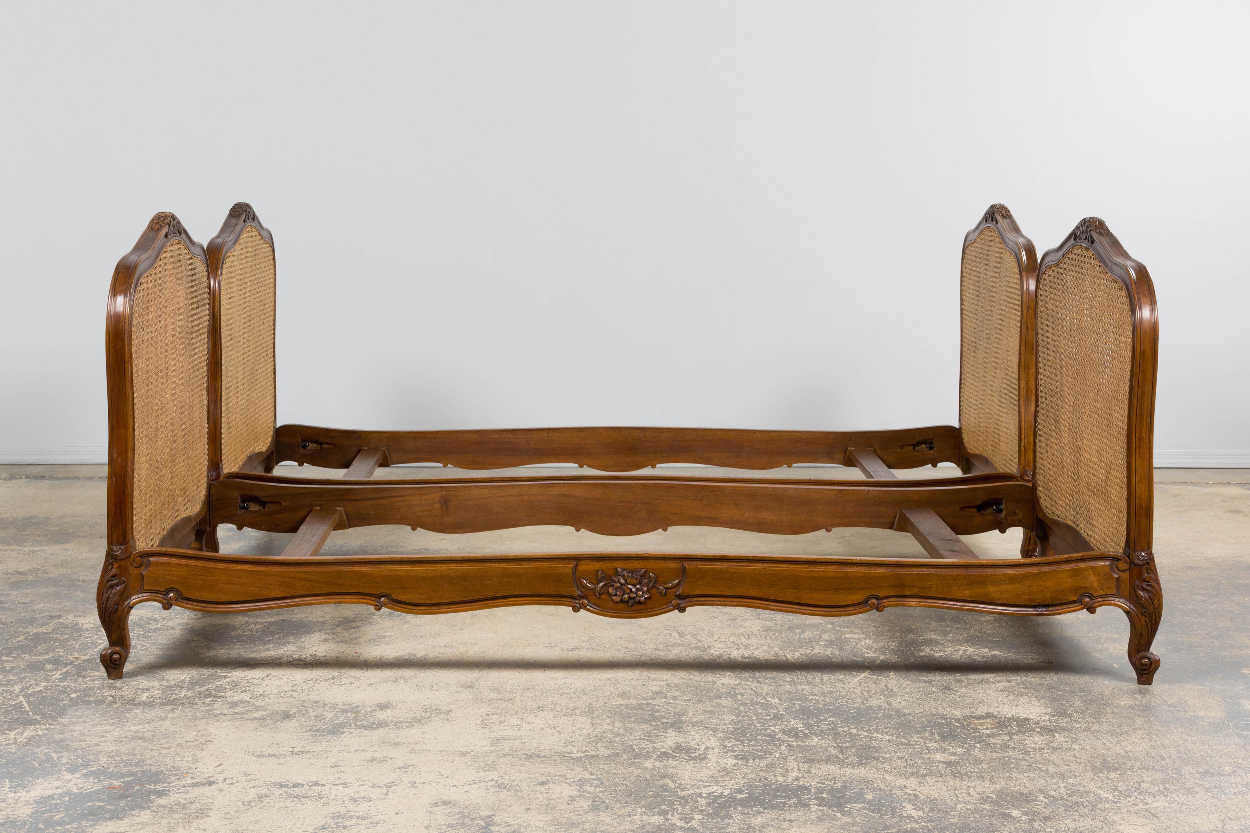 Antique French Louis XV Style Provincial Walnut Twin Size Bed Frames - A Pair in vendita 3