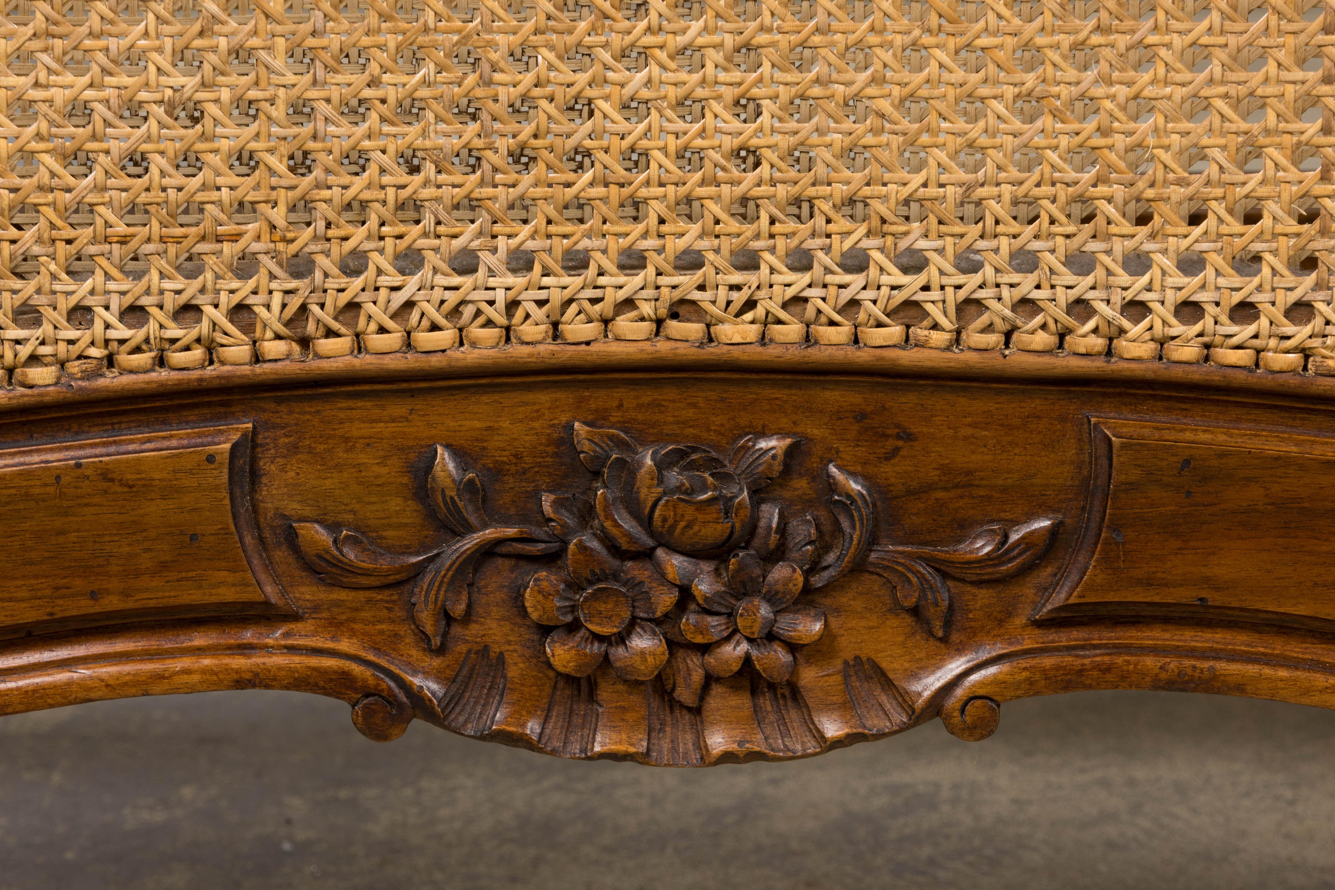 Intagliato a mano Antique French Louis XV Style Provincial Walnut Twin Size Bed Frames - A Pair in vendita