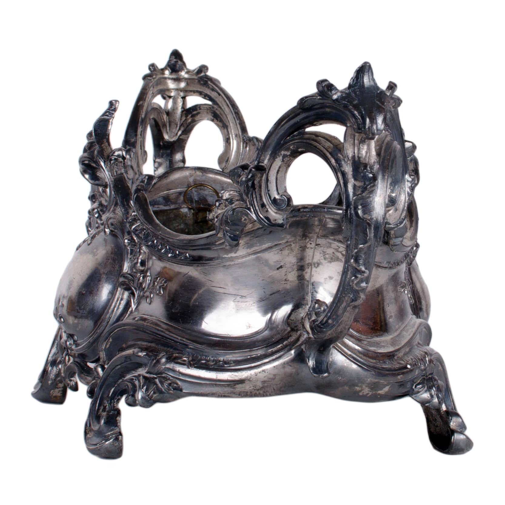 Antique French Louis XV Style Silver-plate Jardiniere im Zustand „Gut“ im Angebot in Savannah, GA