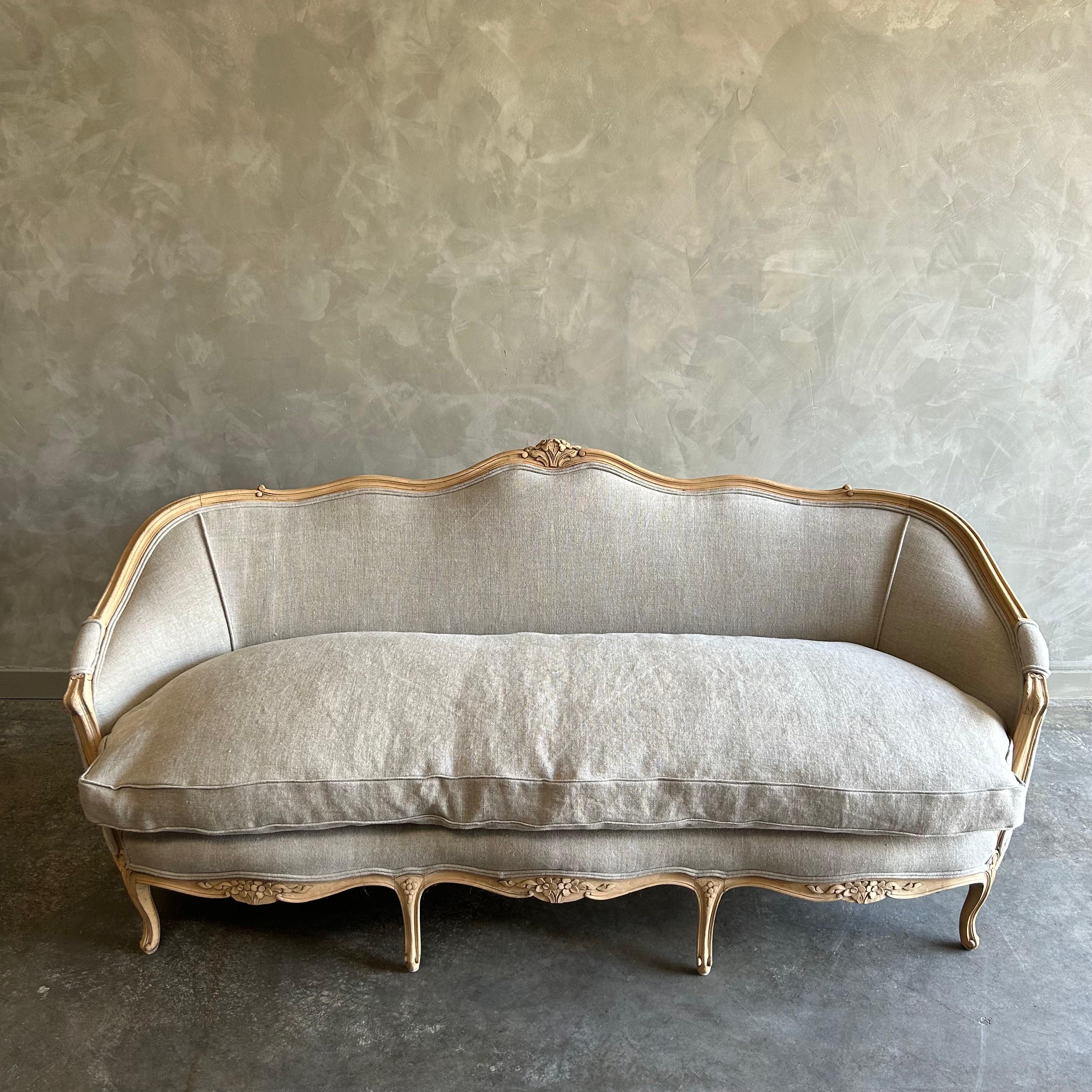 Antique French Louis XV Style Sofa in Bleached Oak and Irish Linen Upholstery In Good Condition In Brea, CA