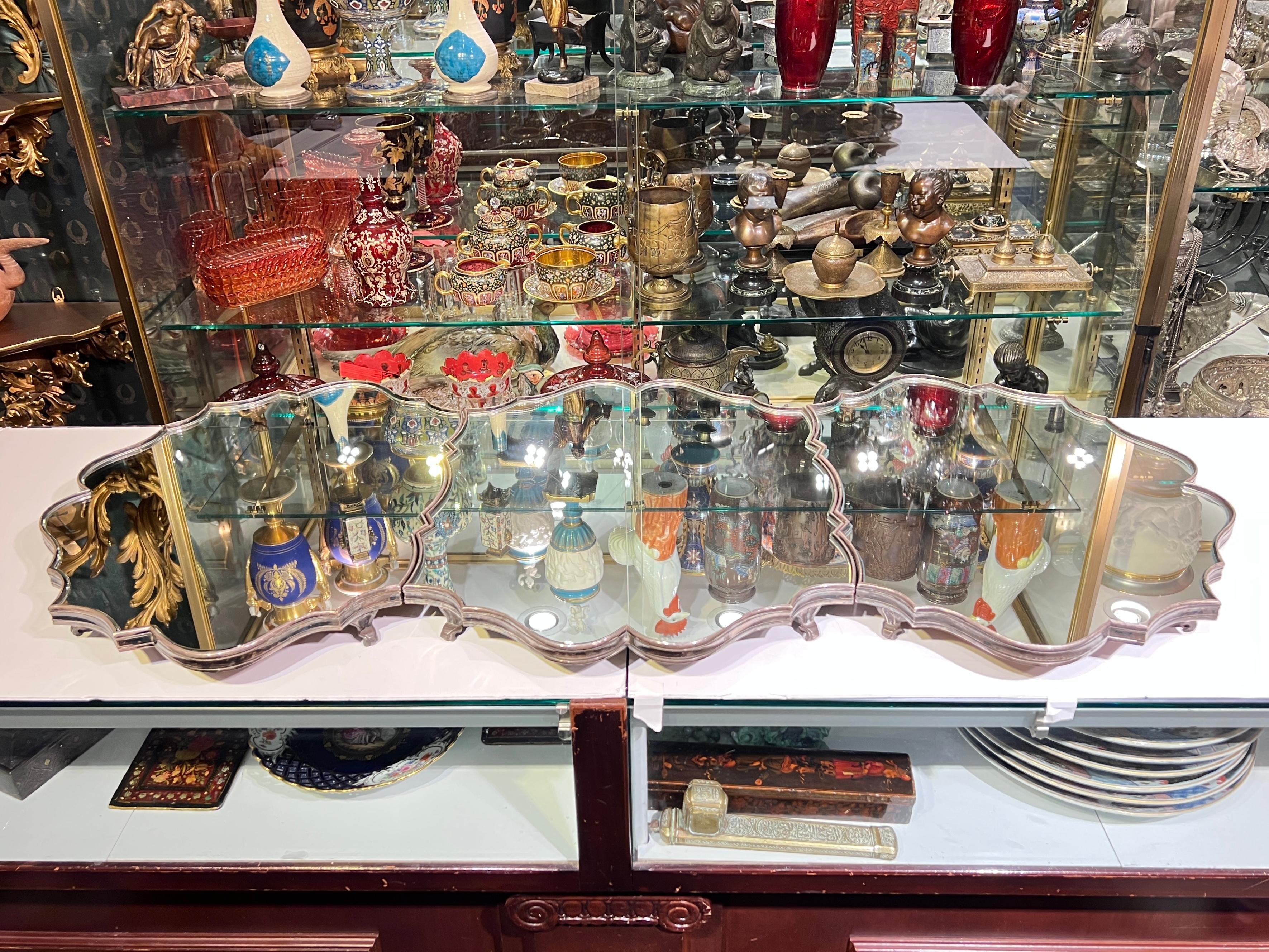 Antique French in stile Luigi XV  Platea a specchio in argento in tre pezzi In condizioni buone in vendita a New York, NY