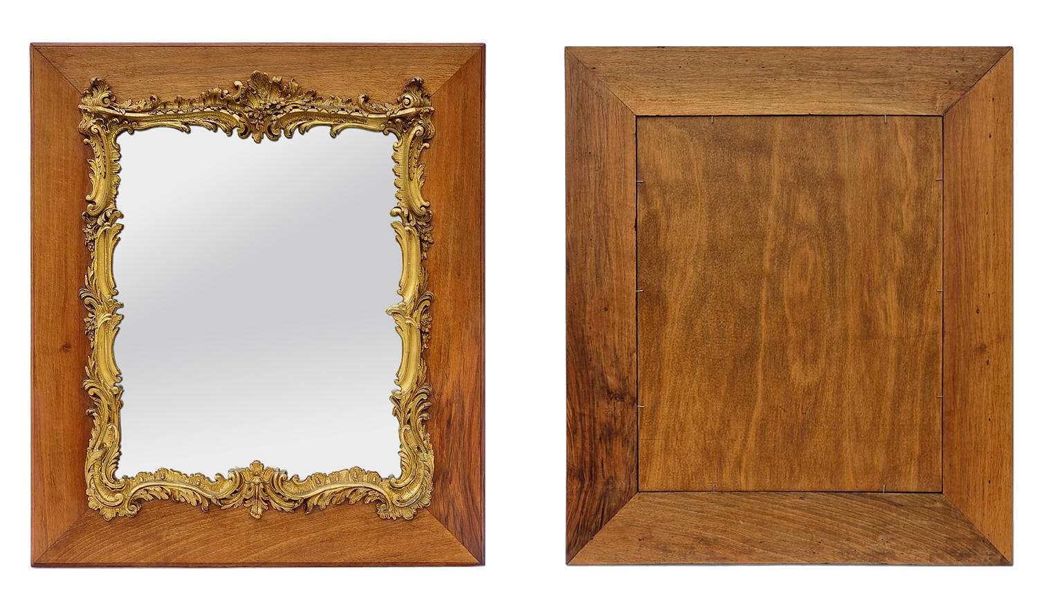Antique Wall Mirror français de style Louis XV, Wood and Gilded Ornaments, circa 1890 en vente 3