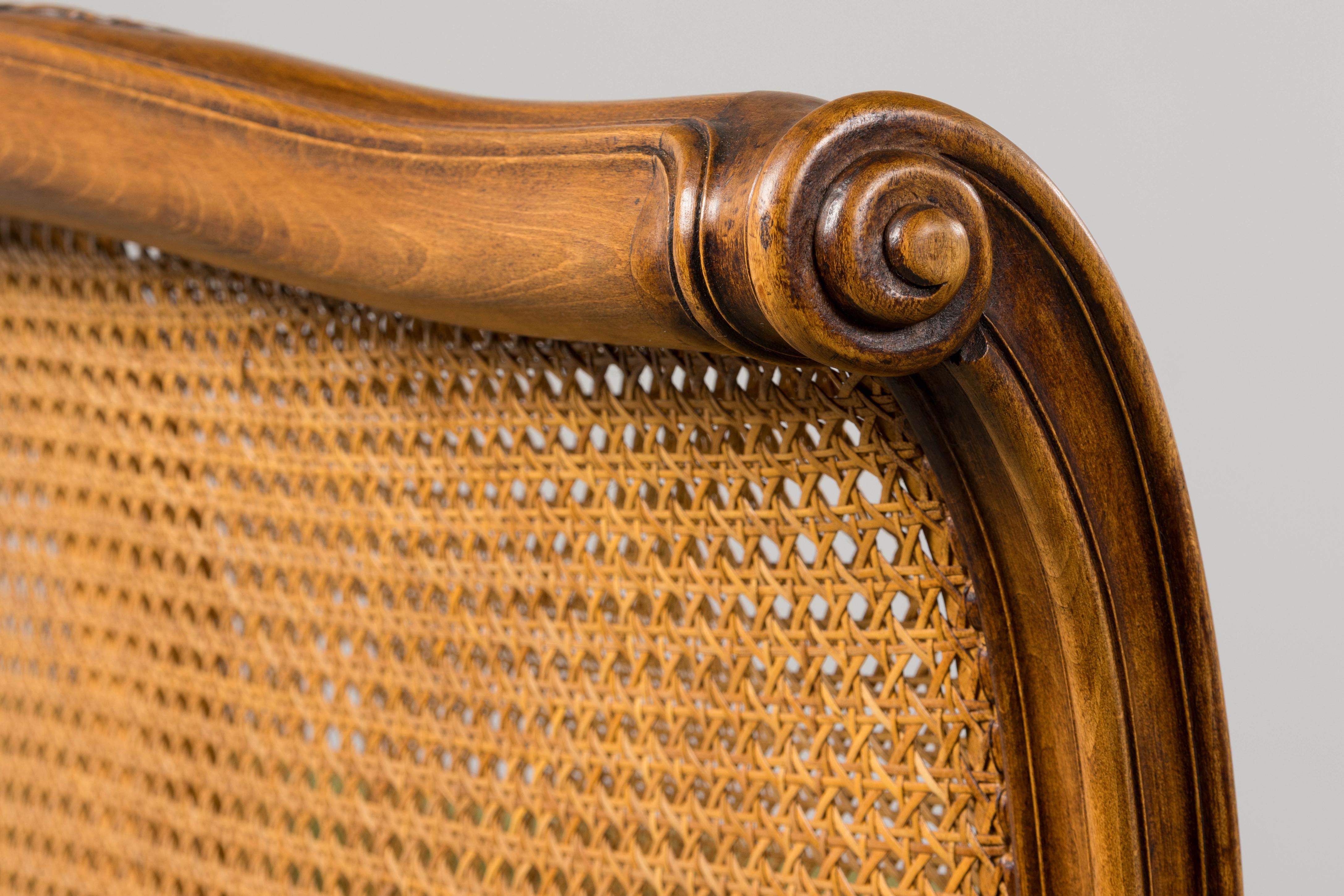 Antique French Louis XV Style Walnut Cane Daybed W/ Light Green Linen For Sale 2