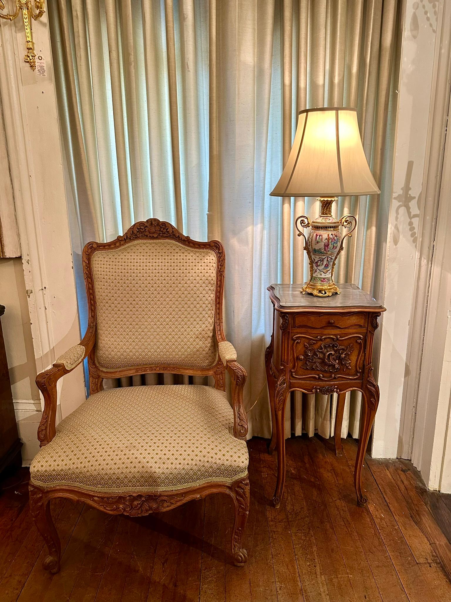 Antique French Louis XV Walnut Night Table with Marble Top, Circa 1890's. For Sale 4