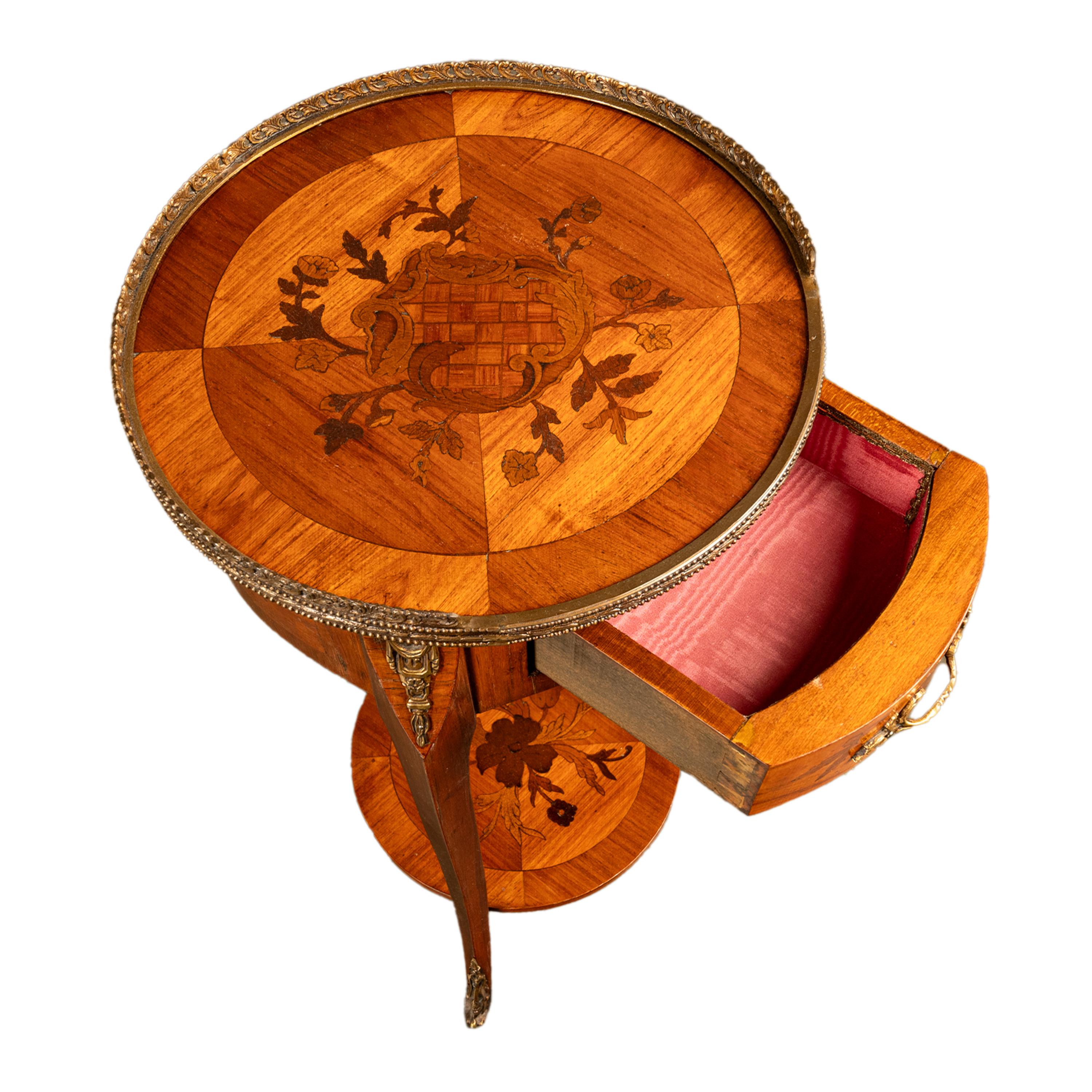Antique French Louis XV Walnut & Ormolu Marquetry Circular Side Table Stand 1890 7