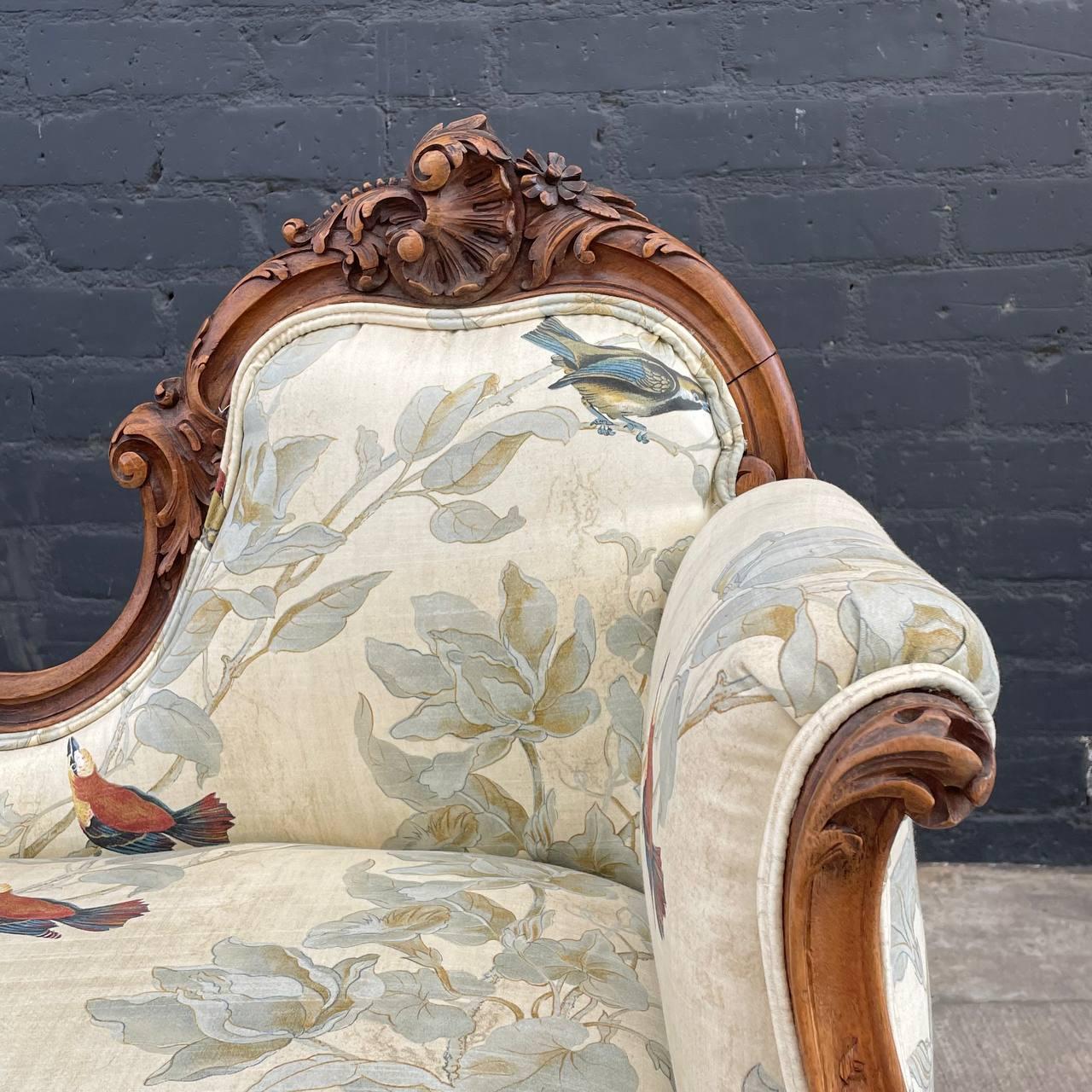 Antique French Louis XV Walnut Petite Chaise Lounge 2
