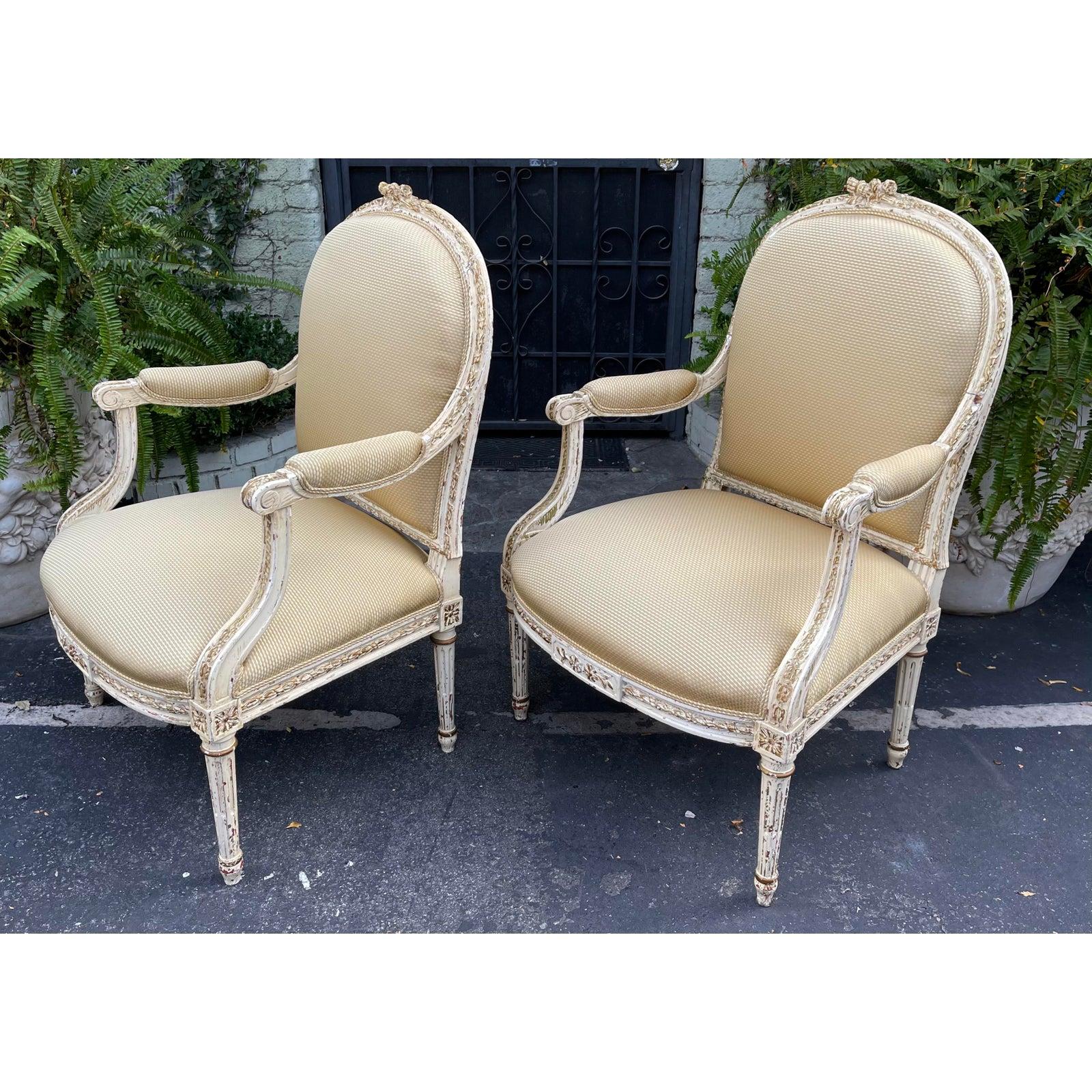 Antique French Louis XV XVI Transitional Arm Chair, 19th Century For Sale 2