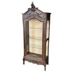 Antiker französischer Louis-XVI-Schrank mit Vitrinenschrank