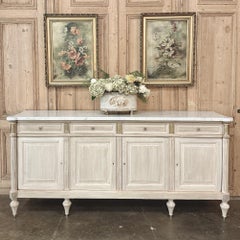 Buffet ancien français Louis XVI en acajou blanchi avec marbre de Carrare